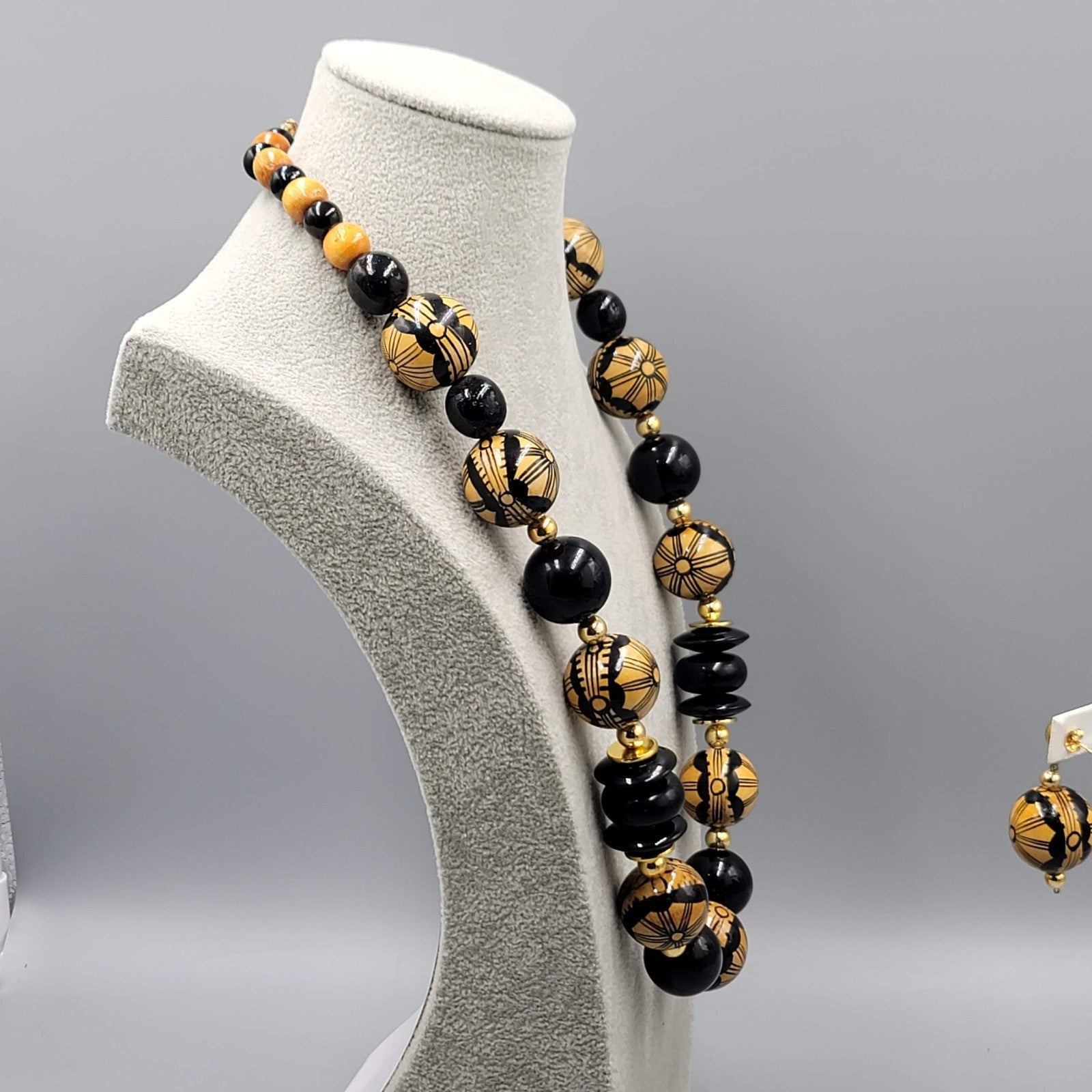 Vintage Large Bead Statement Necklace Pierced Earring Set Tan Black Gold tone