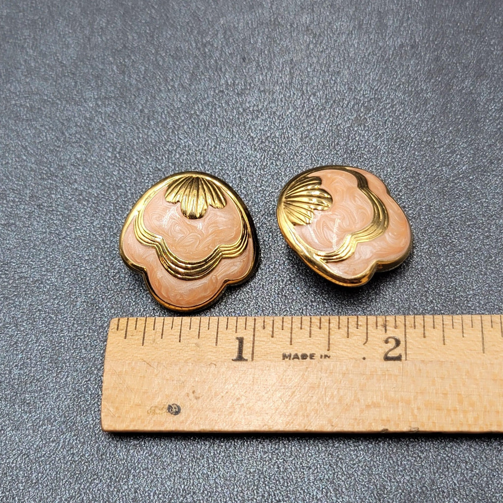 Vintage Pierced Earrings Gold Plated Peach Swirl Enamel Shell Design 1"