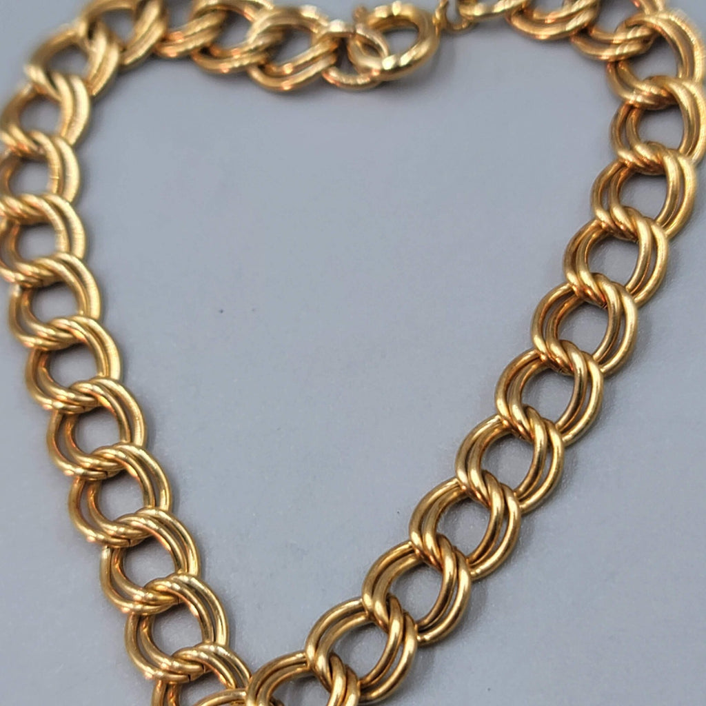Vintage American Airlines FAIR LADIES Charm Bracelet Gold tone 7"