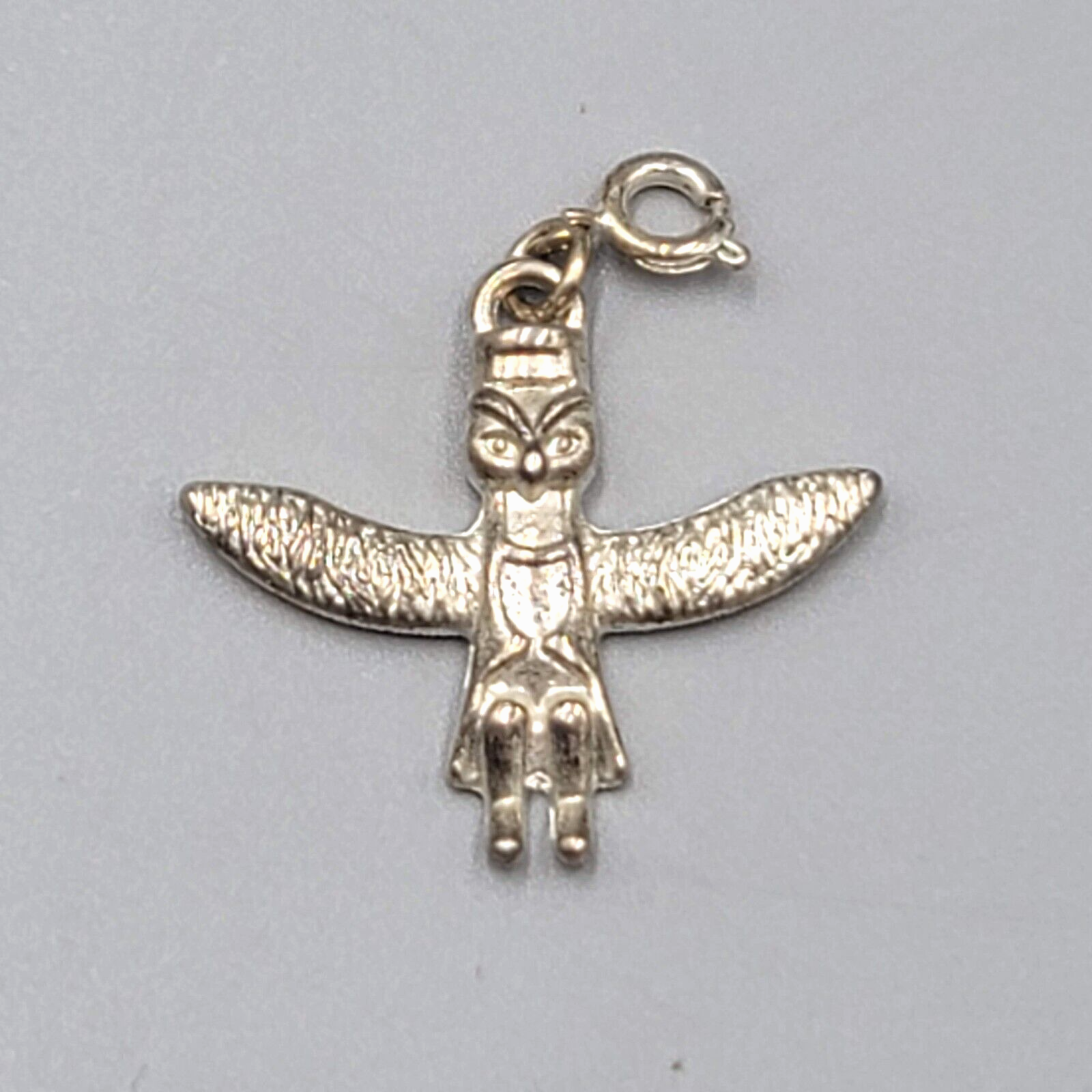TOTEM POLE Charm Pendant Alaska Native American Silver tone 1"