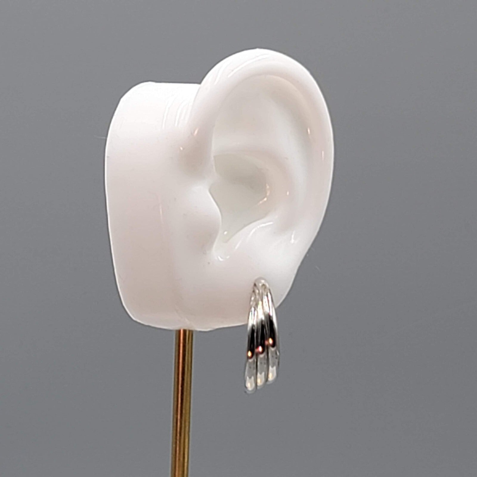 Silver tone Triple Wire Twist Hoop Pierced Earrings Hoops Drop 1"
