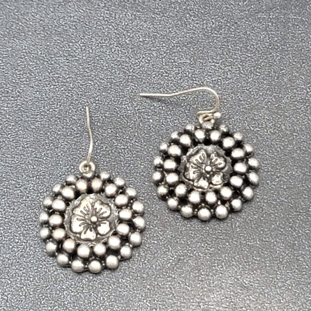 Pierced Earrings Silver tone Flower Beaded Round Dangle 1"