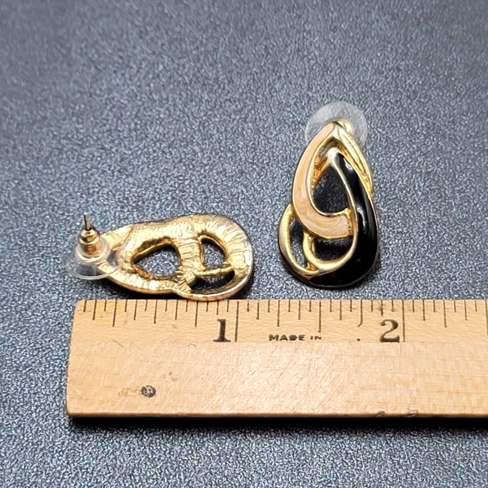Vintage Pierced Earrings Black Cream Enamel Double Teardrop Drop 1"