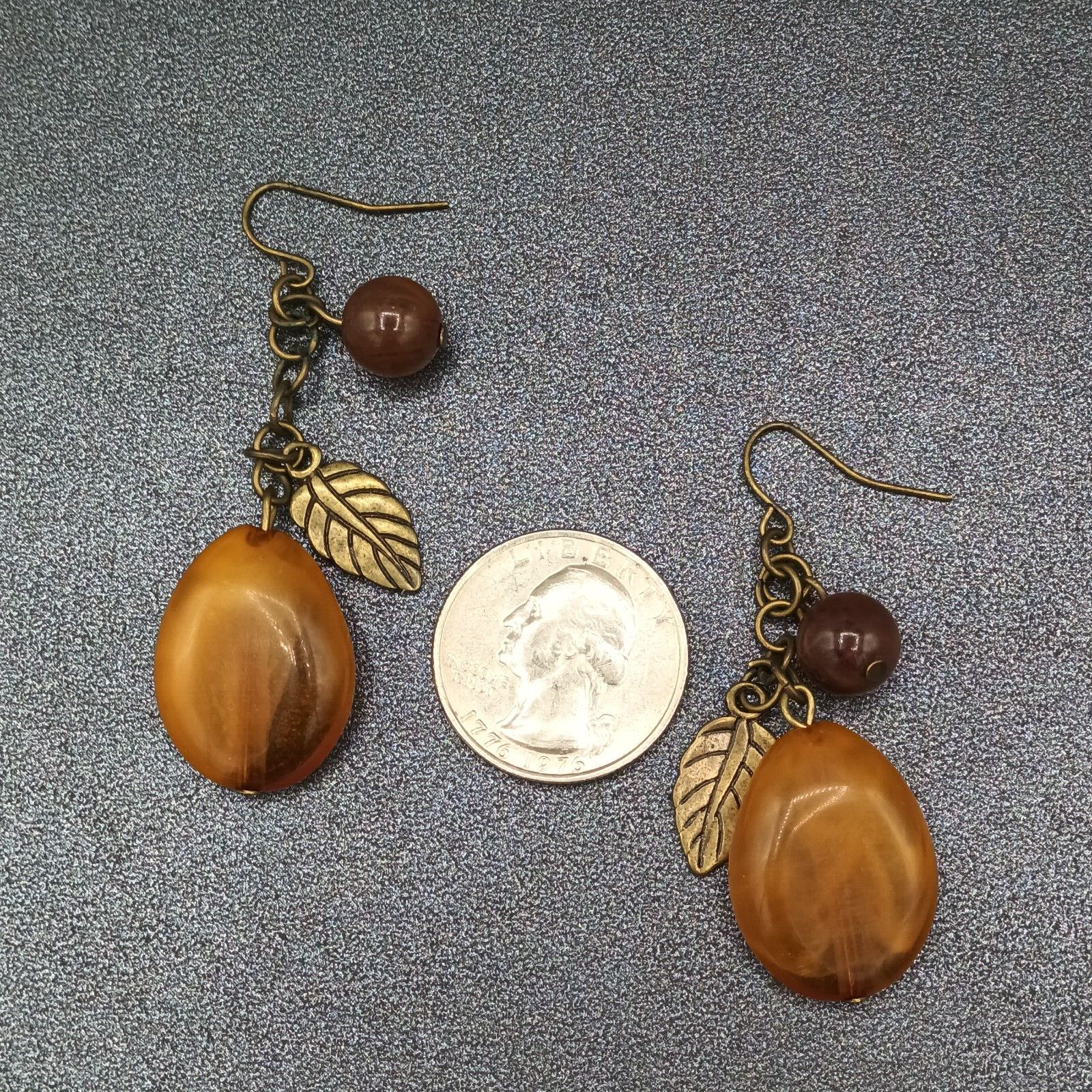 Pierced Earrings Bronze tone Acrylic Bead Natural Tones Leaf Dangle 1.75"