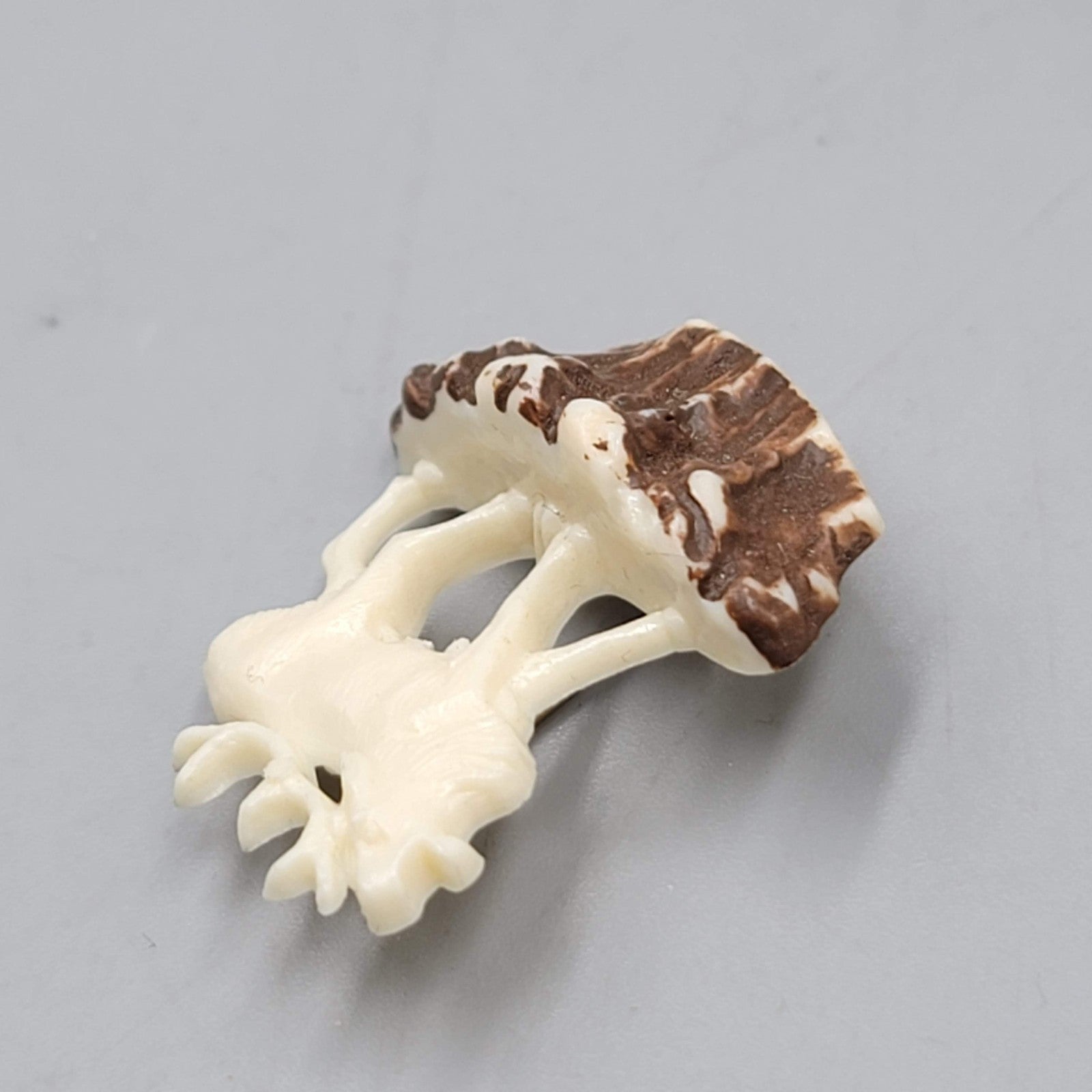 Vintage Elk Pinback Souvenir Lapel Pin for Jacket Hat Left Facing 1 1/8 in