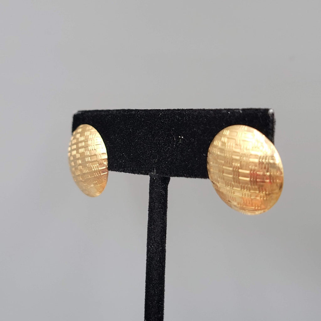Vintage Pierced Earrings Gold tone Round Hypoallergenic Studs Embossed 3/4"