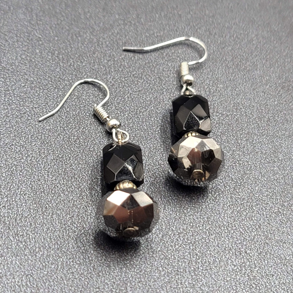 Pierced Earrings Black Glass Bead Silver tone Dangle 1.25"