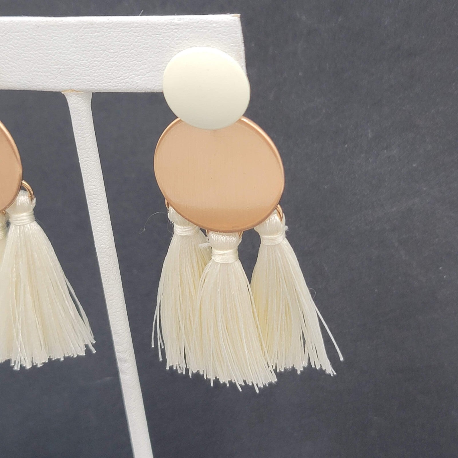 Pierced Earrings Brushed Gold tone White Tassel String Dangle 2.5"