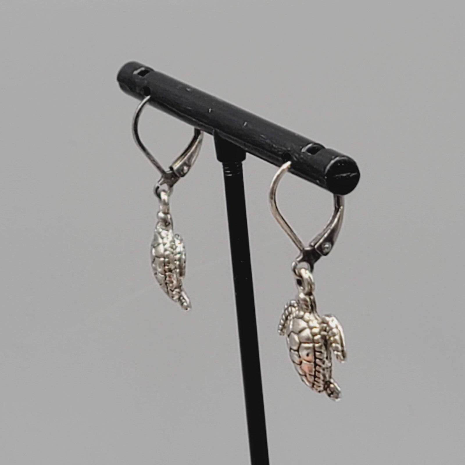 Sea Turtle Pierced Earrings Silver tone Dainty Dangle 5/8"