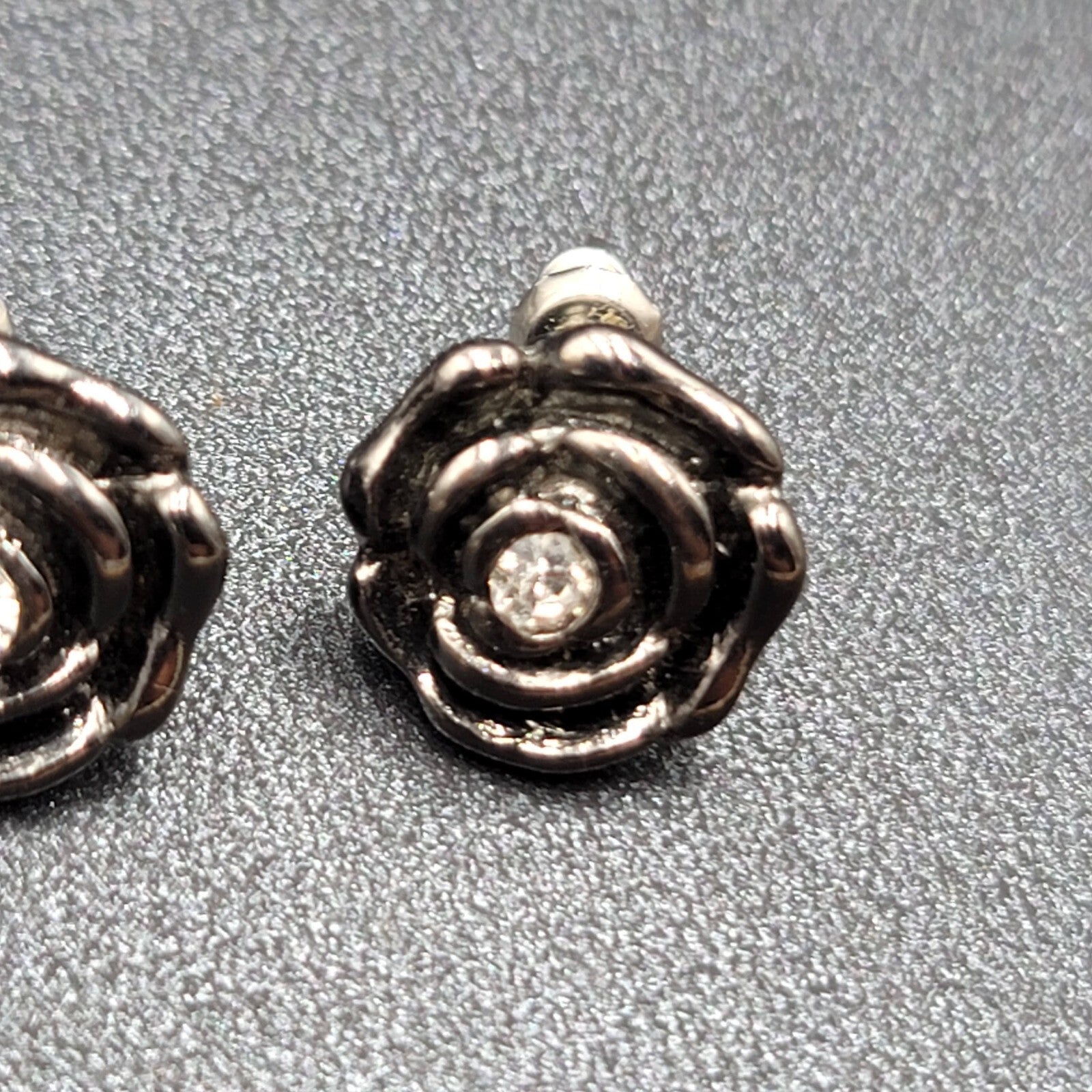 Pierced Earrings Black Metal Rose Flower Studs Crystal Center 1/2"