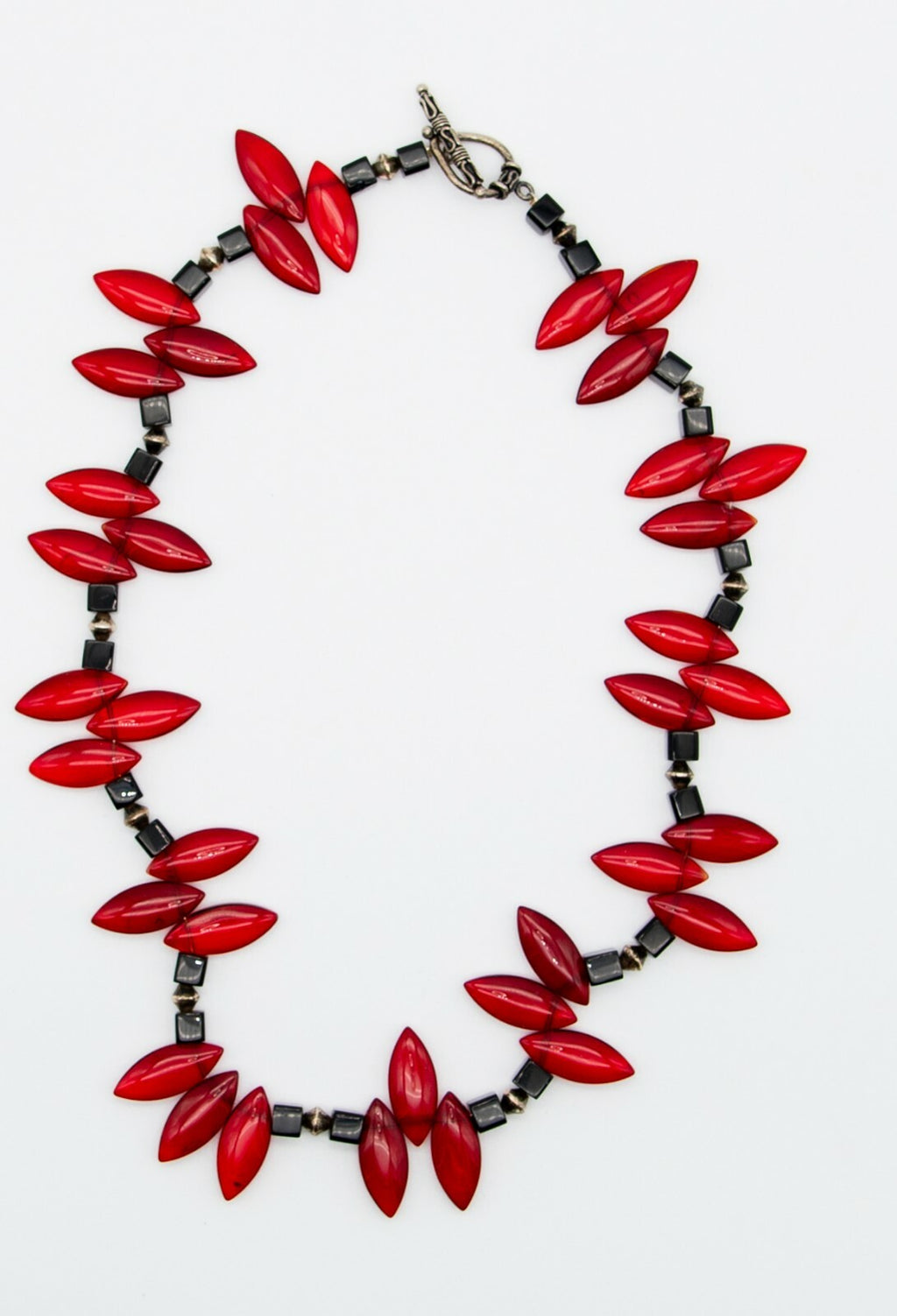 Red Black Hand Crafted Toggle Clasp Beaded Necklace 21.5"