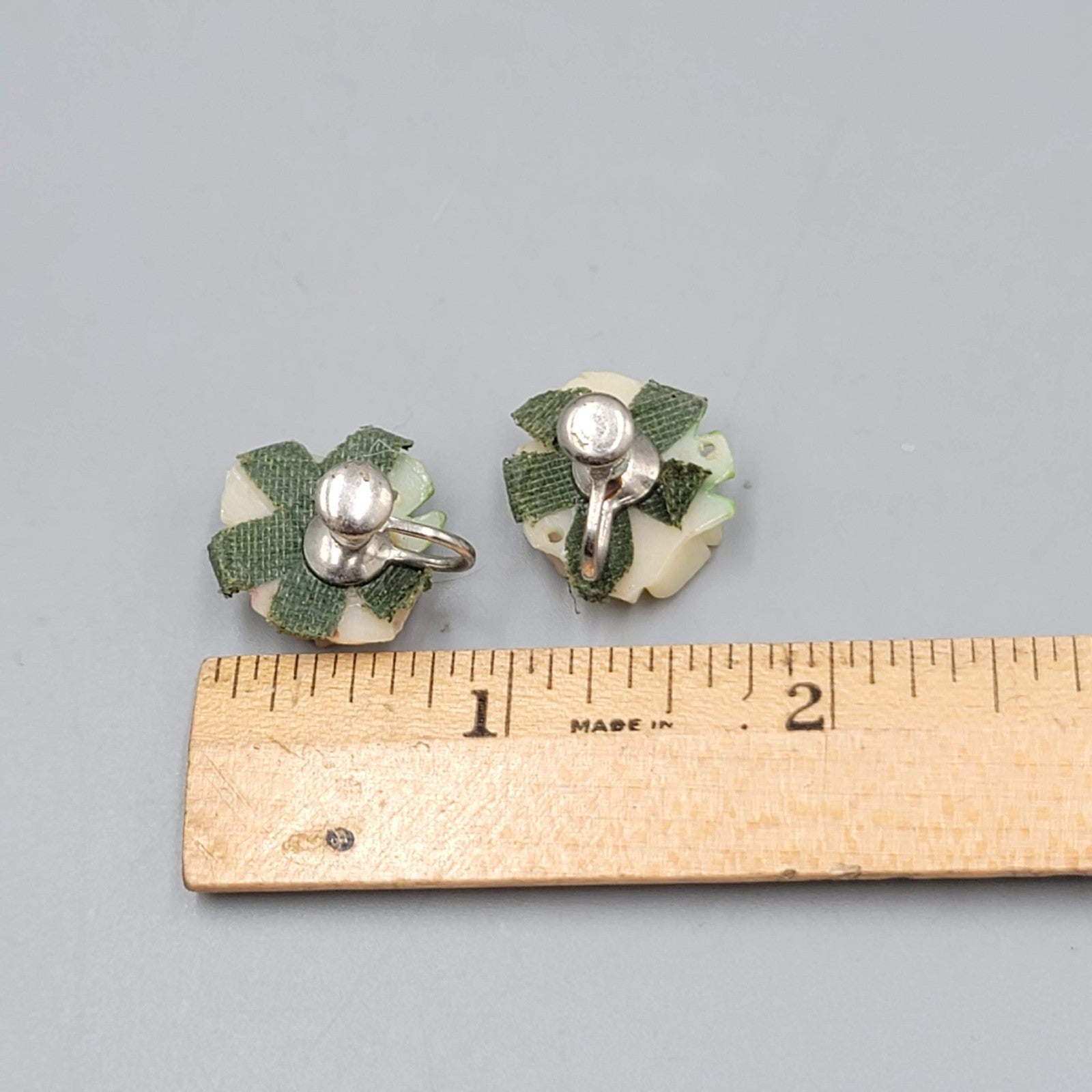 Vintage Acrylic Rose Clip on Earrings Screw Back 3/4"