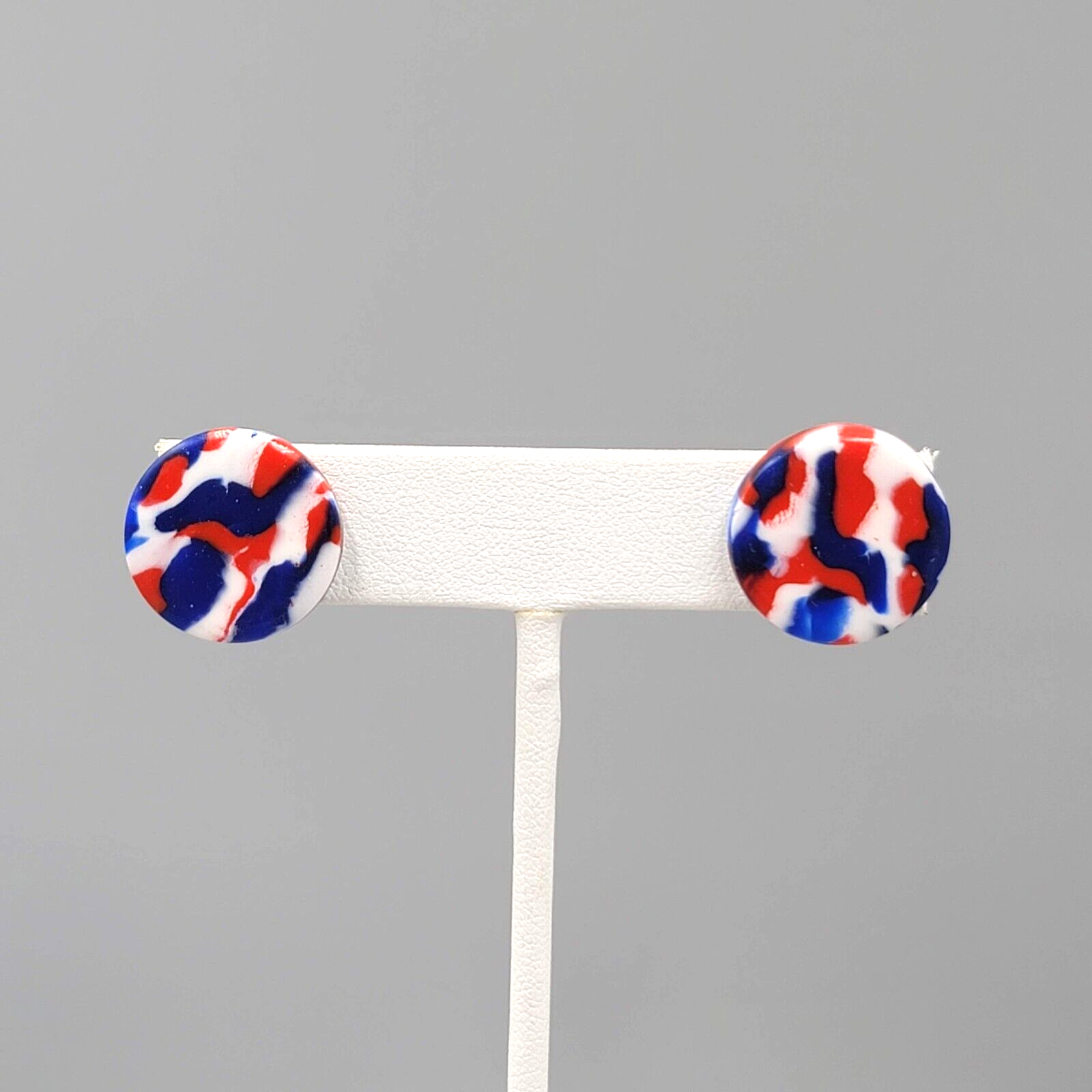 Vintage Pierced Earrings Red White Blue Confetti Round 5/8"