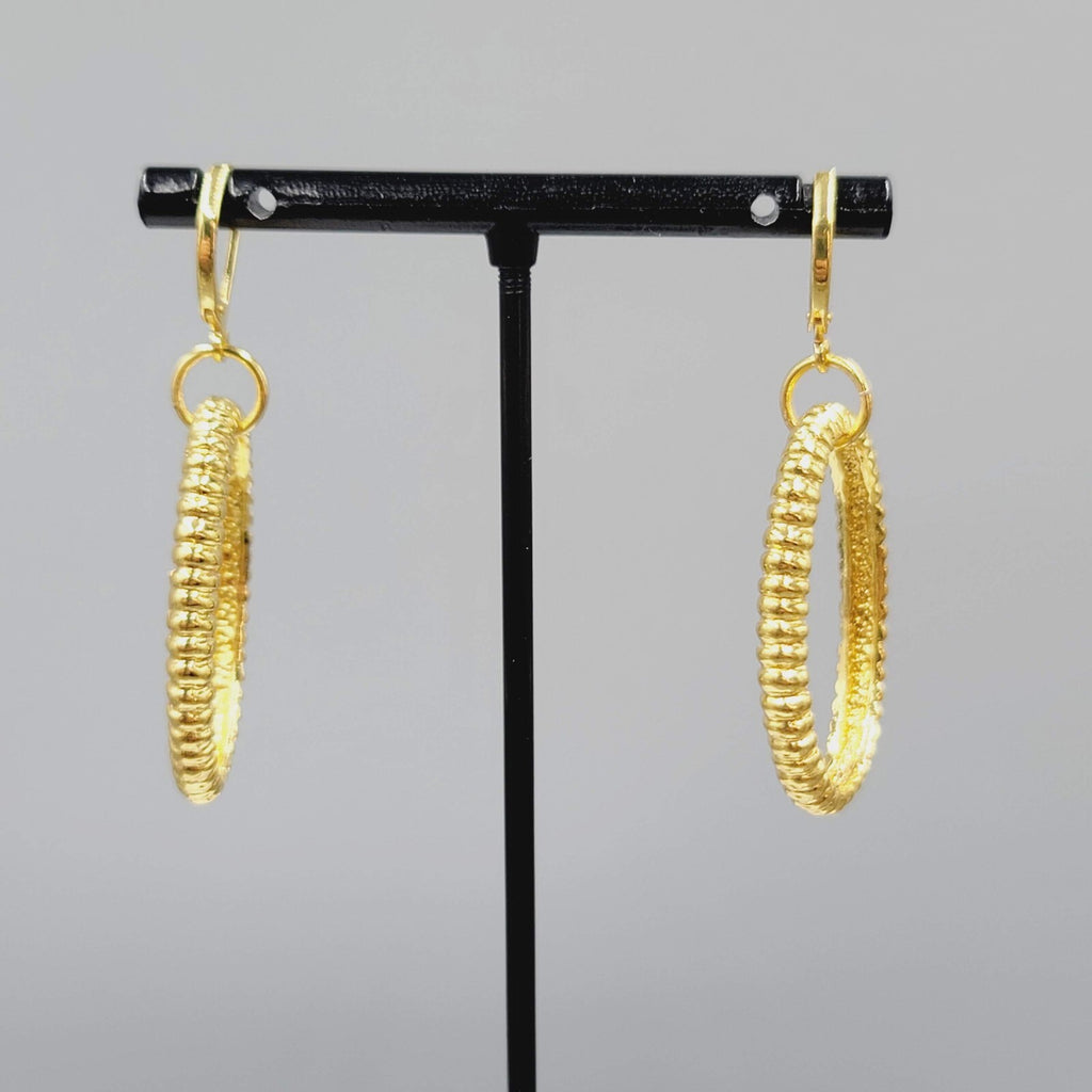 Gold tone Pierced Earrings Dangle Oval Open Hoops Leverback 1.5"