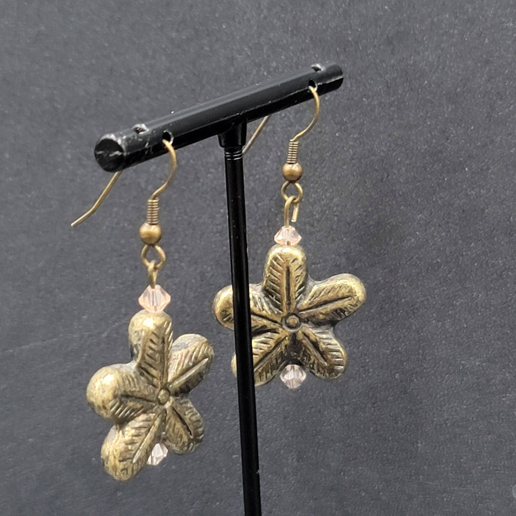 Flower Pierced Earrings Gold tone Pink Crystal Bead Dangle 1"