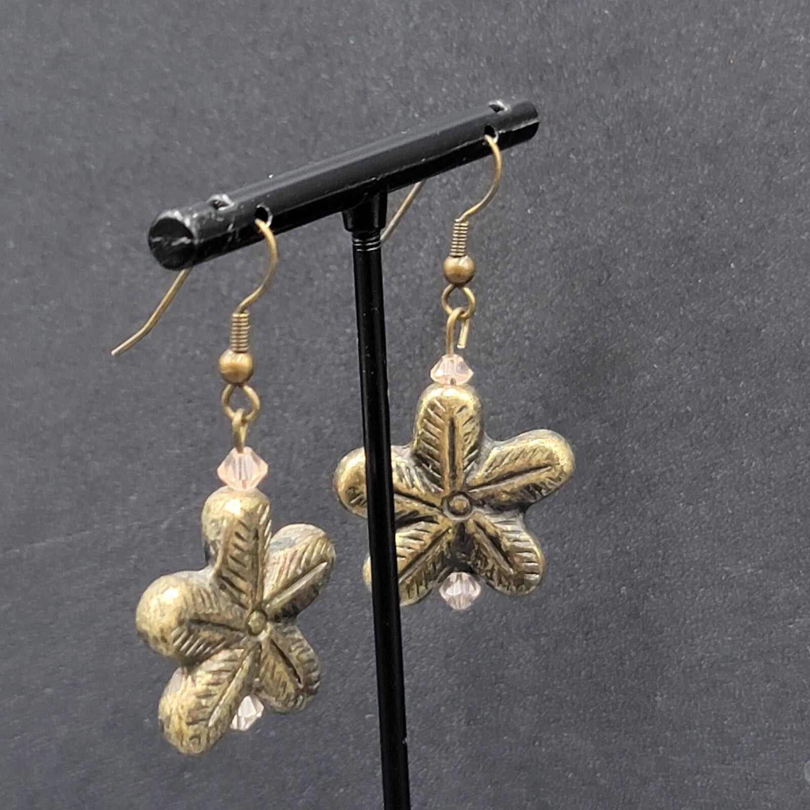 Flower Pierced Earrings Gold tone Pink Crystal Bead Dangle 1"