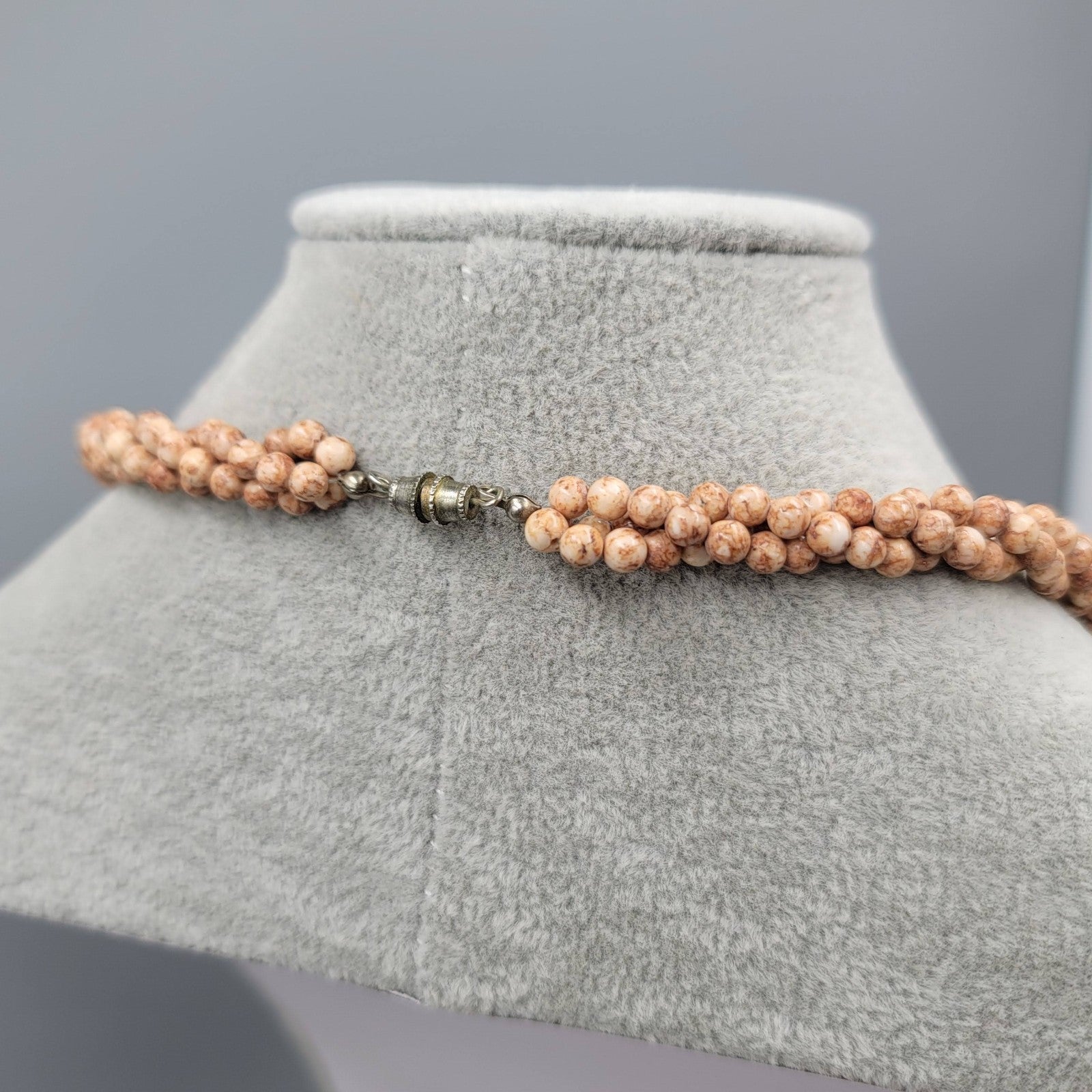 Vintage Brown Stone Twist Bead Necklace Gold tone 20"