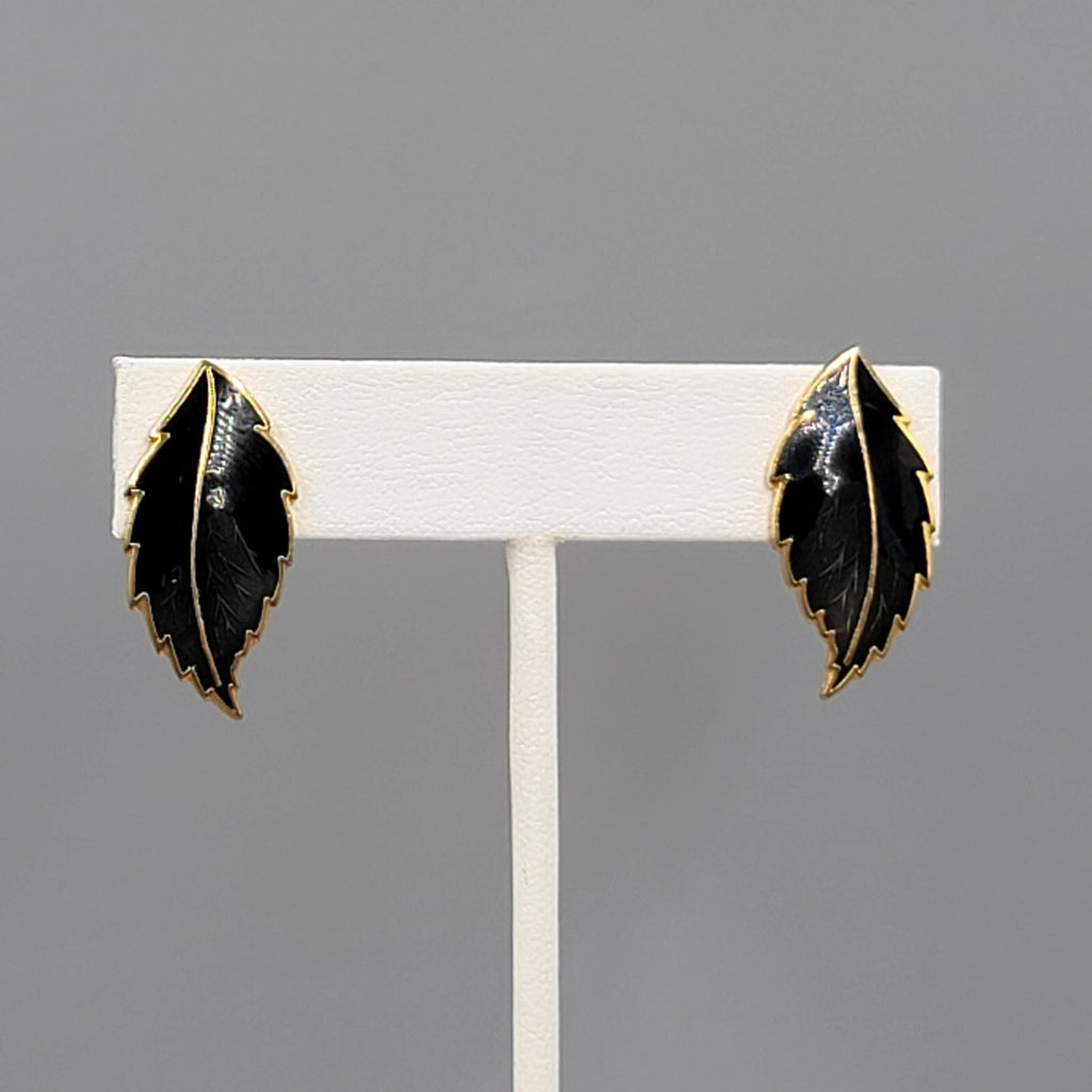 Vintage Guilloche Enamel Pierced Earrings Gold tone Green Black Drop 1 1/8"