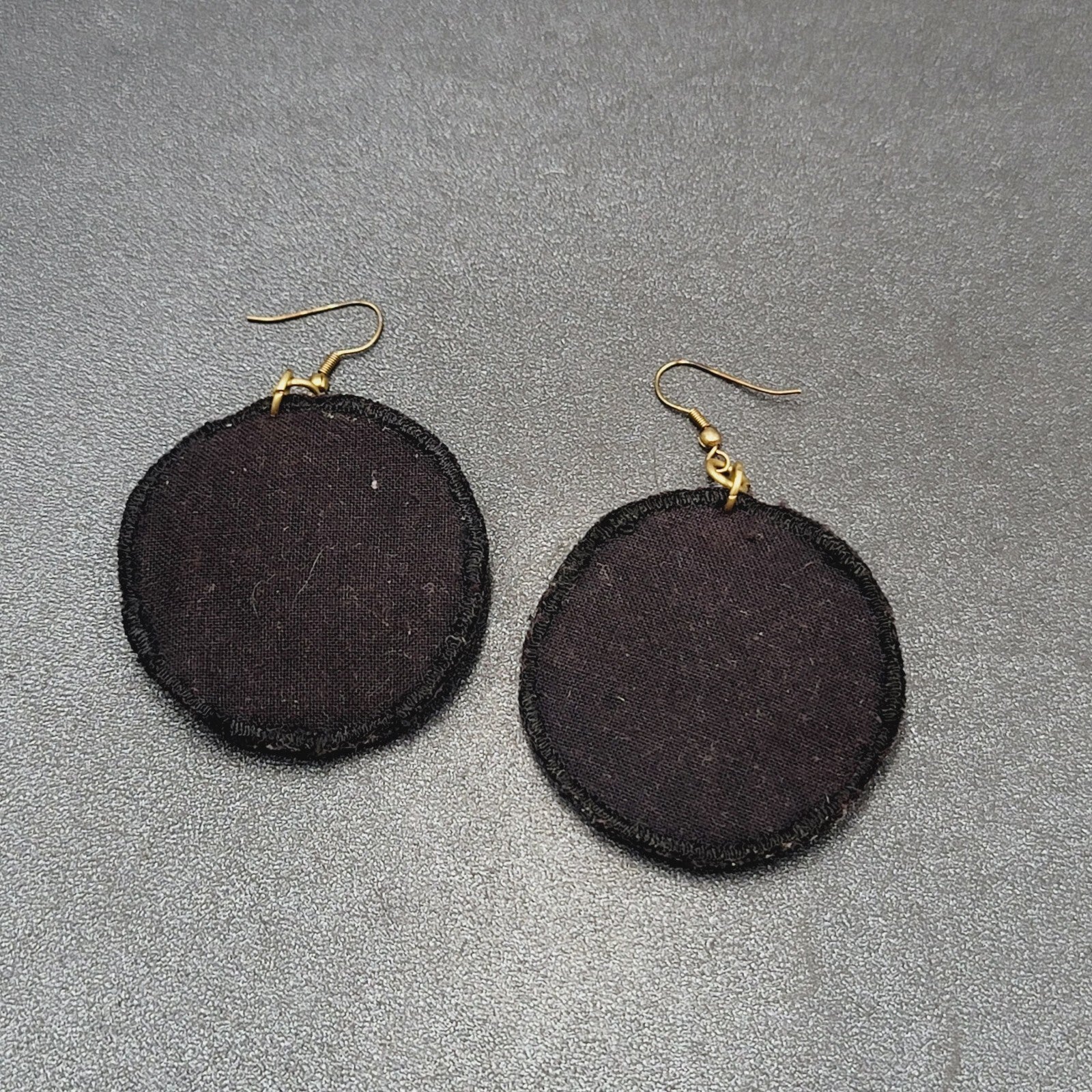 Boho Pierced Earrings Beaded Felt Medallion Dangle 1.75"