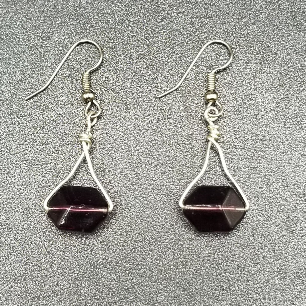 Pierced Earrings Silver tone Faceted Purple Crystal Dangle 1"