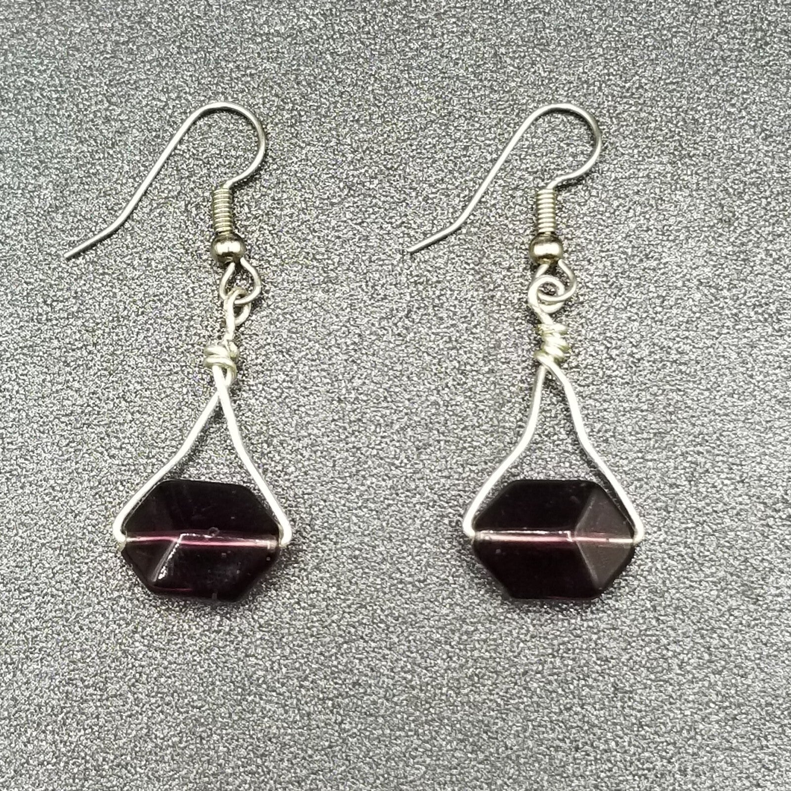 Pierced Earrings Silver tone Faceted Purple Crystal Dangle 1"