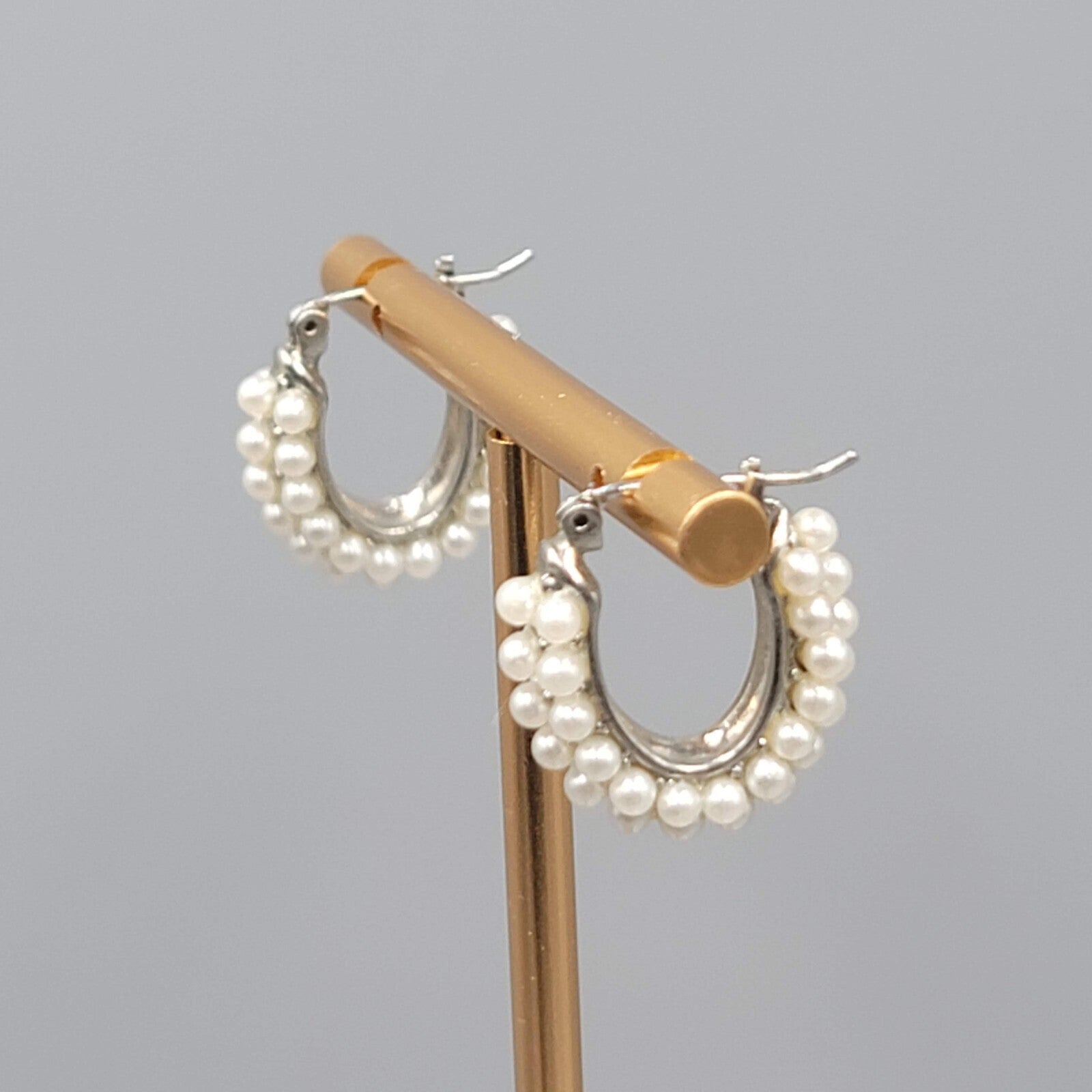 Hoop Pierced Earrings White Beaded Hoops Silver tone 3/4"
