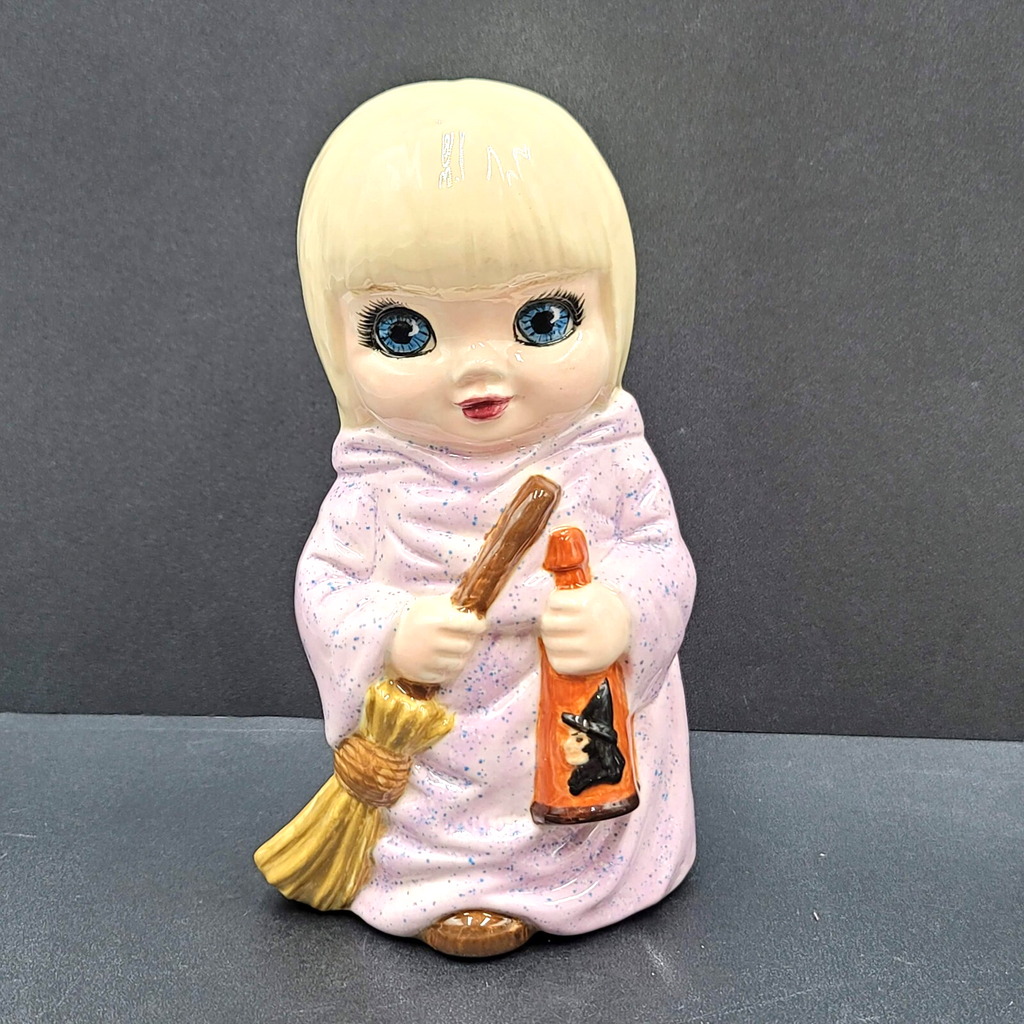 Vtg Albertas Molds Hand Painted Ceramic Witch Girl Trick or Treater Halloween
