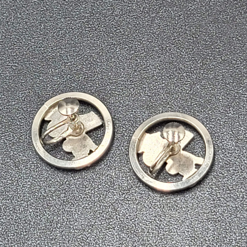 Vintage Clip on Earrings Silver tone Antique Car 3D Circle Screw Back 1"