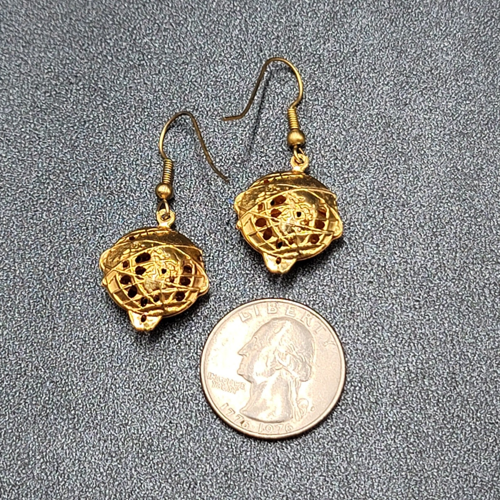 Vintage Pierced Earrings Gold Plated Globe Artistic Dangle 7/8"