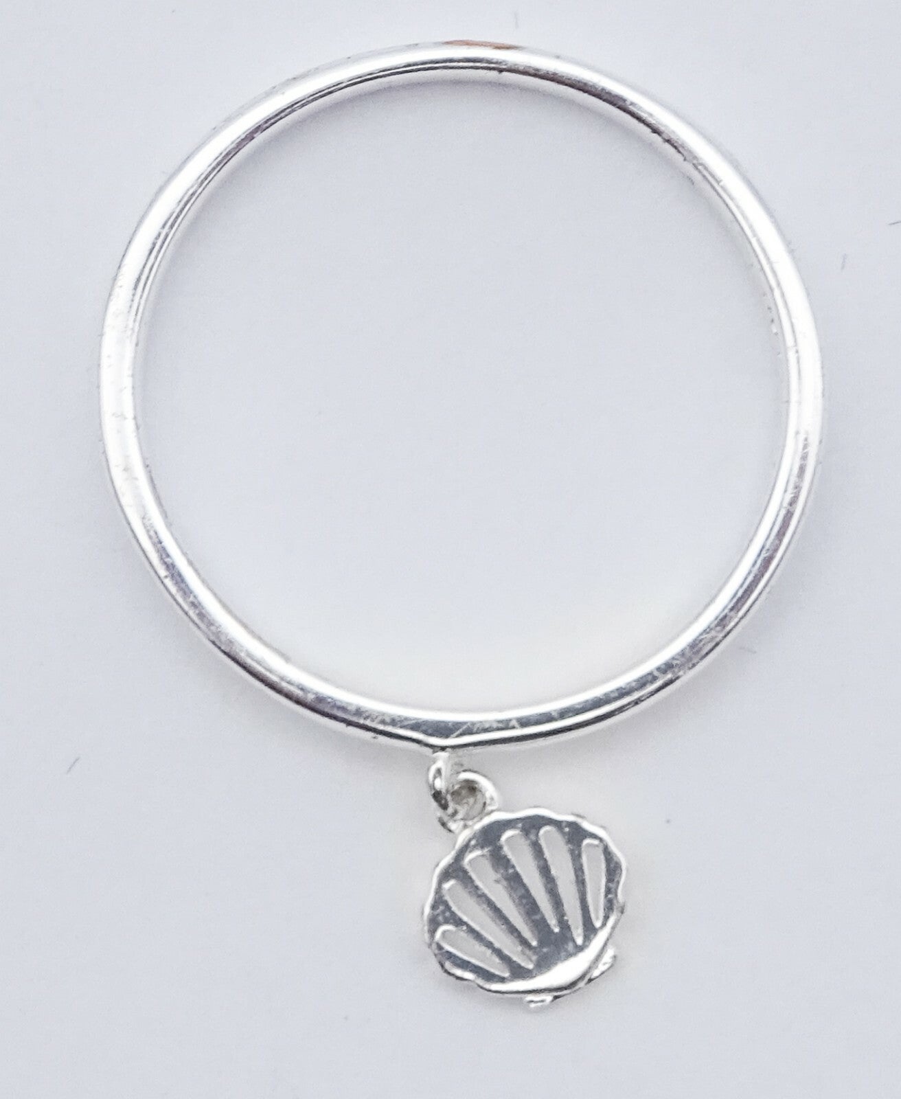 Disney Ariel Mermaid Shell Dangle Ring Size 8 Silver Plated