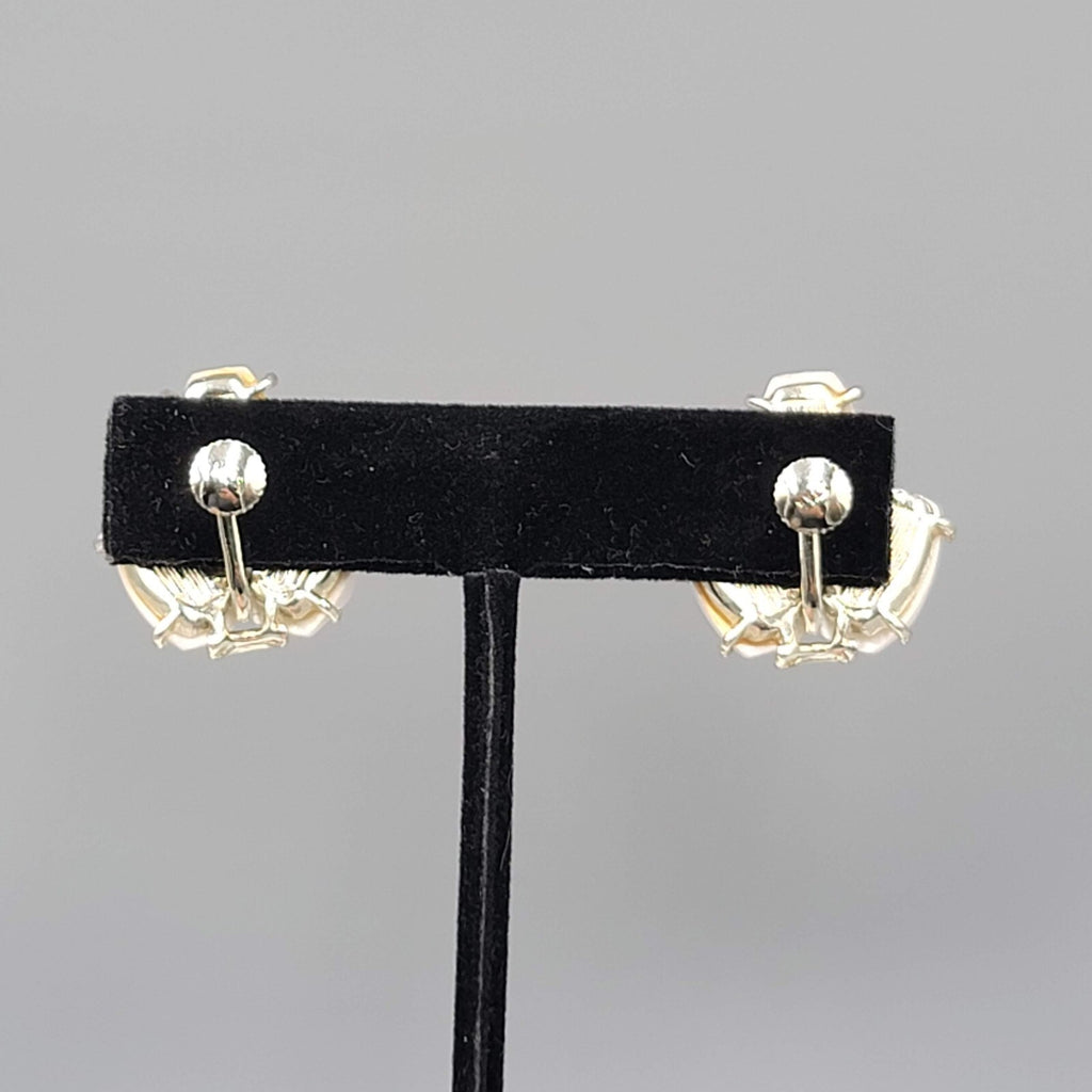 Vintage Star Clip on Earrings White Thermoset Gold tone Screw Back 1"