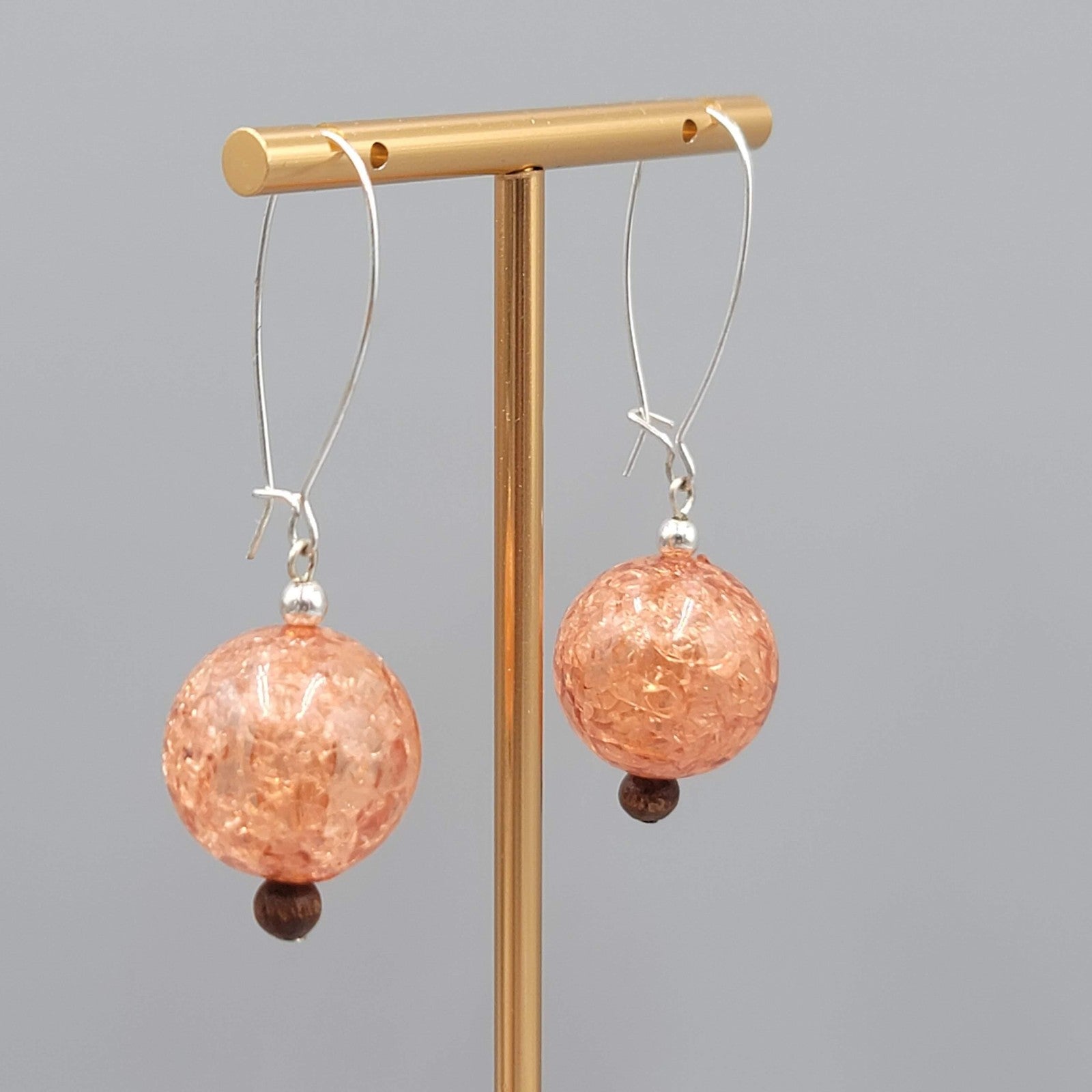 Peach Crackle Bead Ball Dangle Pierced Earrings Silver tone Hook Lightweight 2"
