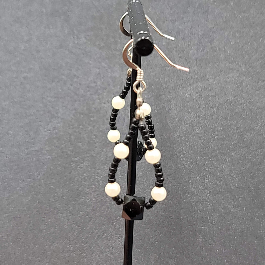 Pierced Earrings White Black Beaded Teardrop Hoops 1 3/8"