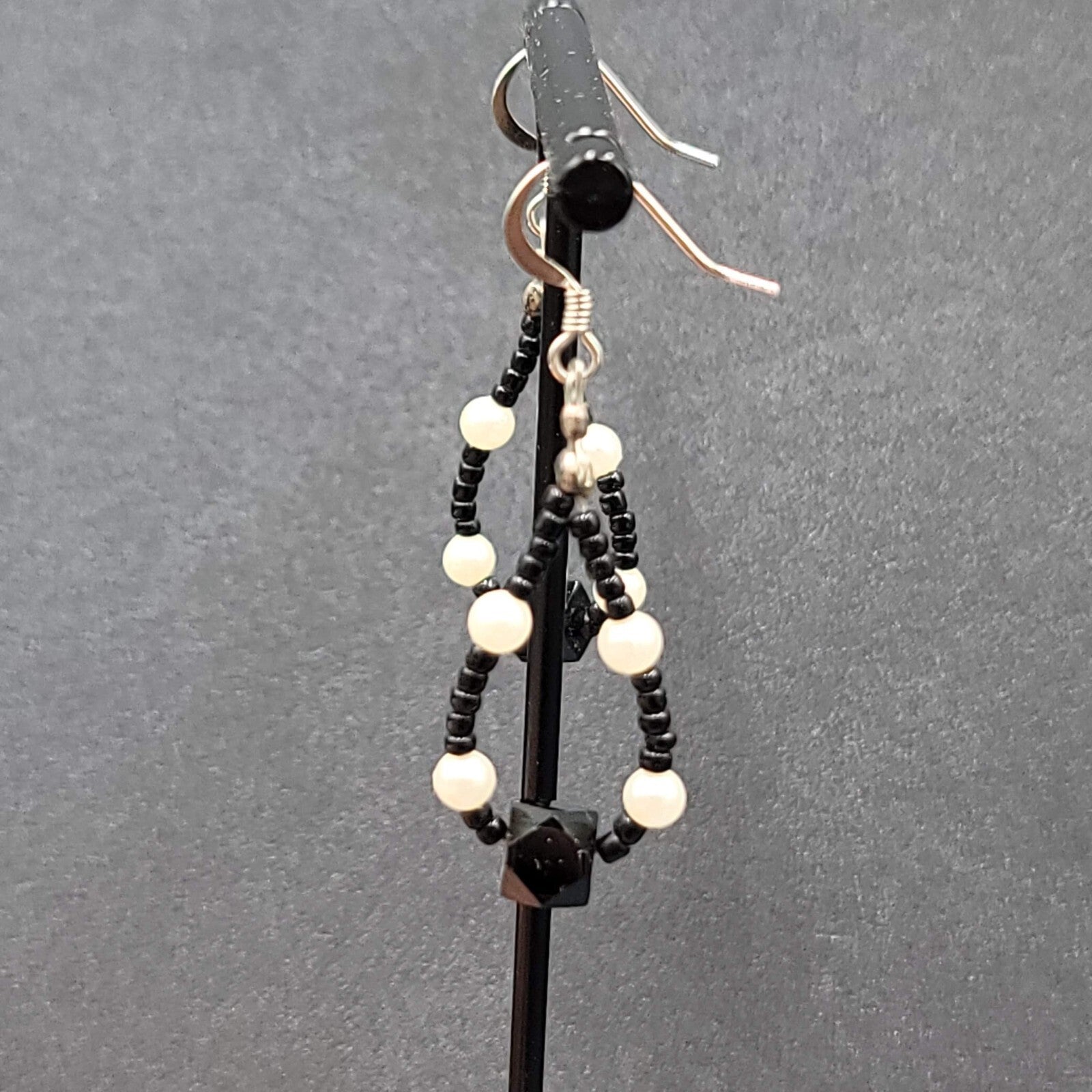 Pierced Earrings White Black Beaded Teardrop Hoops 1 3/8"