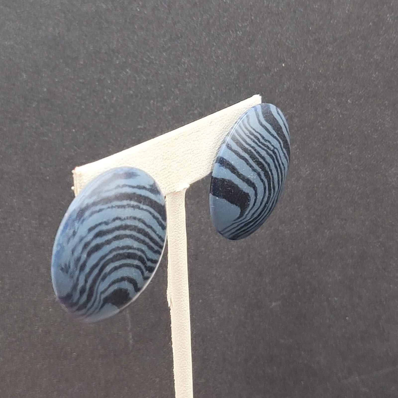 Vintage Pierced Earrings Blue Black Swirl Disc Drop 1.25"