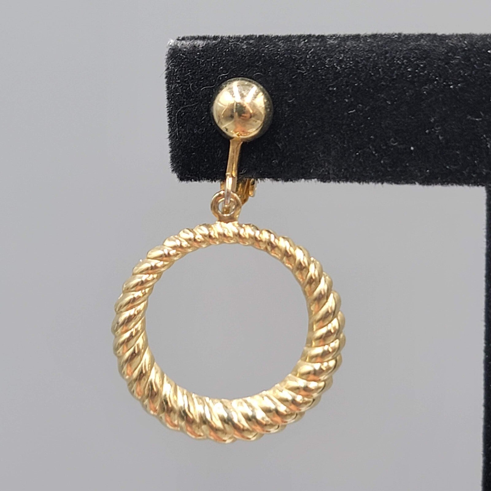 Vintage Gold toen Dangle Clip on Earrings Twist Open Circle Lightweight 1"