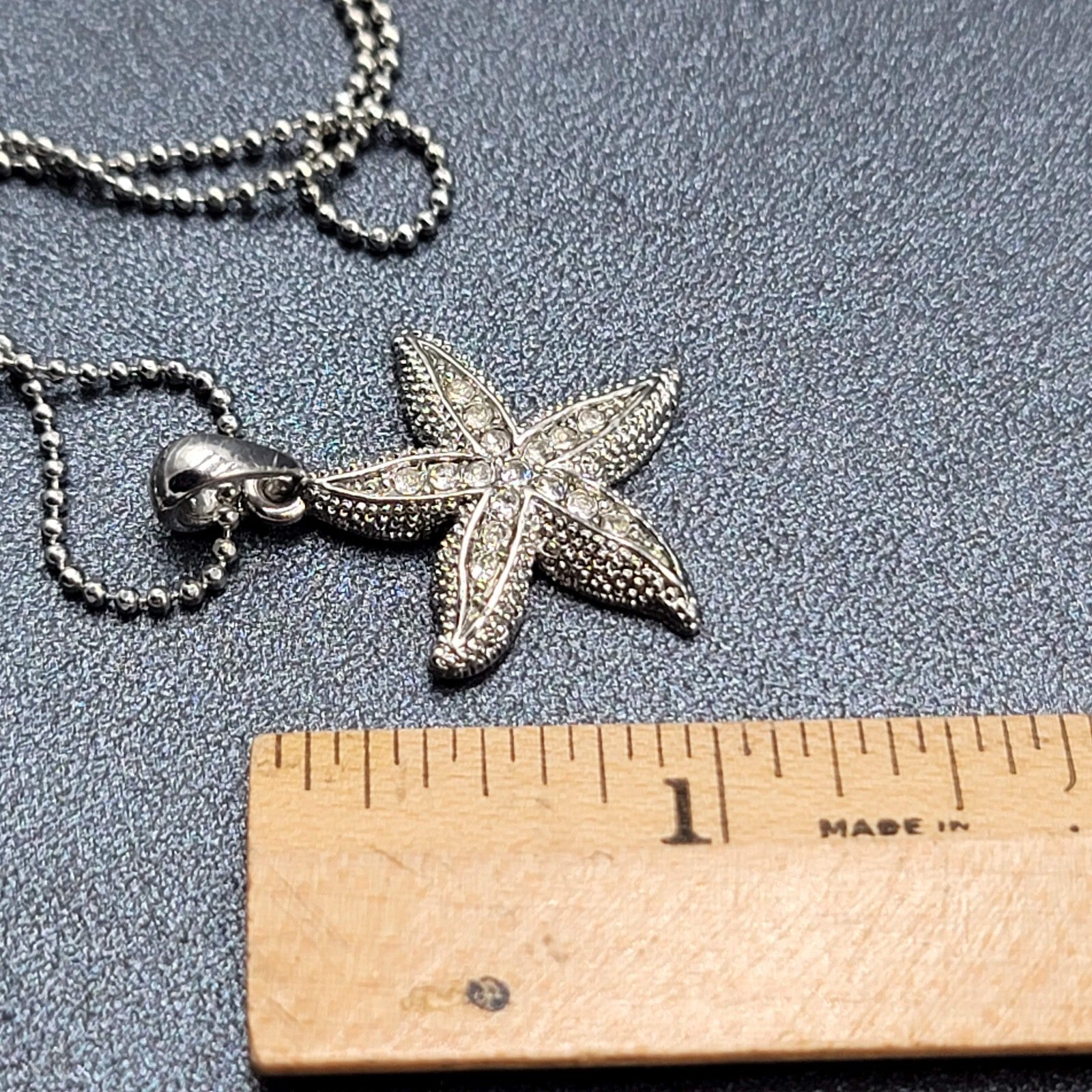 Starfish Necklace Silver tone Crystal Rhinestone Ball Chain 16"-18"