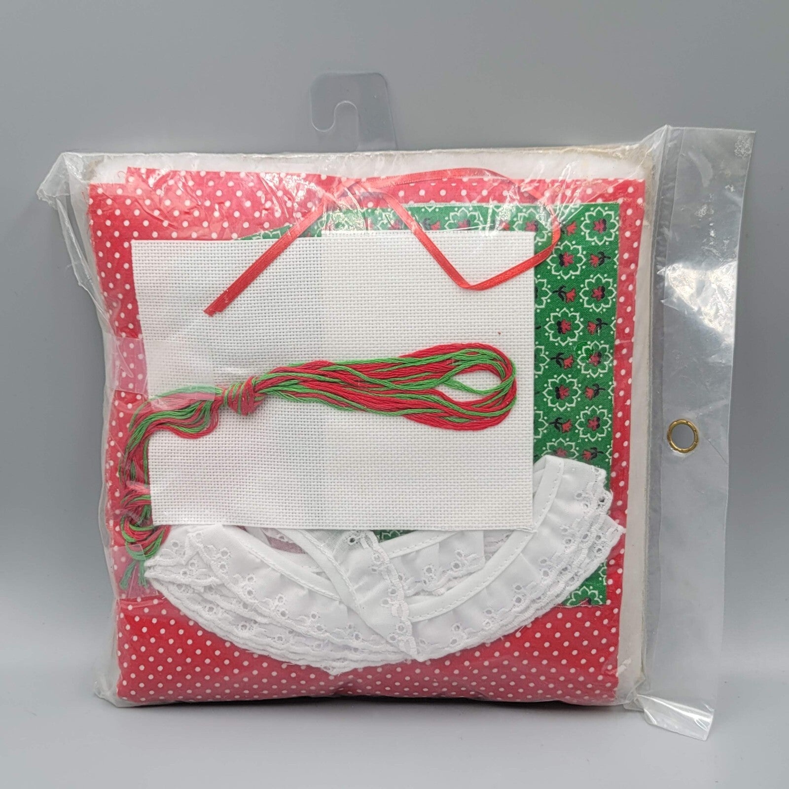 Yours Truly TWO CROSS STITCH HEARTS 2855 Ornament Kit NOS