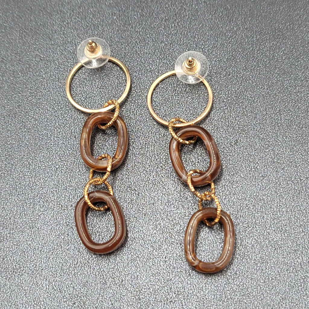 Pierced Earrings Gold tone Brown Swirl Acrylic Hoops Lightweight 2.75"