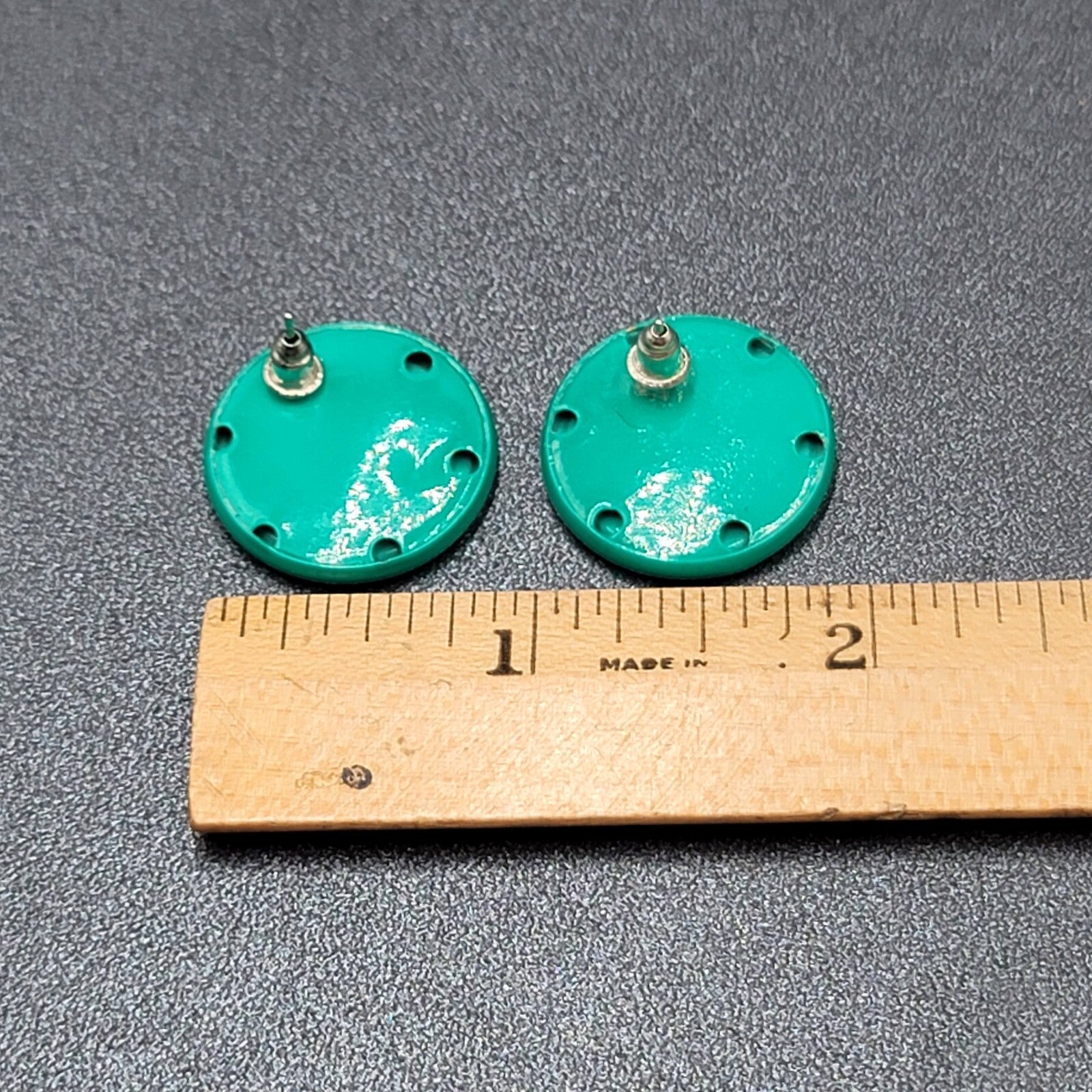 Vintage Pierced Earrings Green White Round Enamel 7/8"