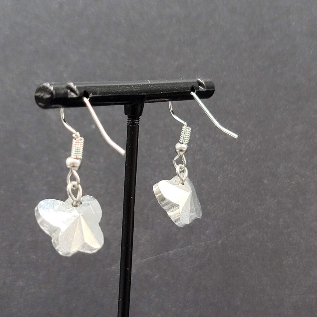 Pierced Earrings Silver tone Rainbow Heliotrope Butterfly Dangle Bead 1/2"