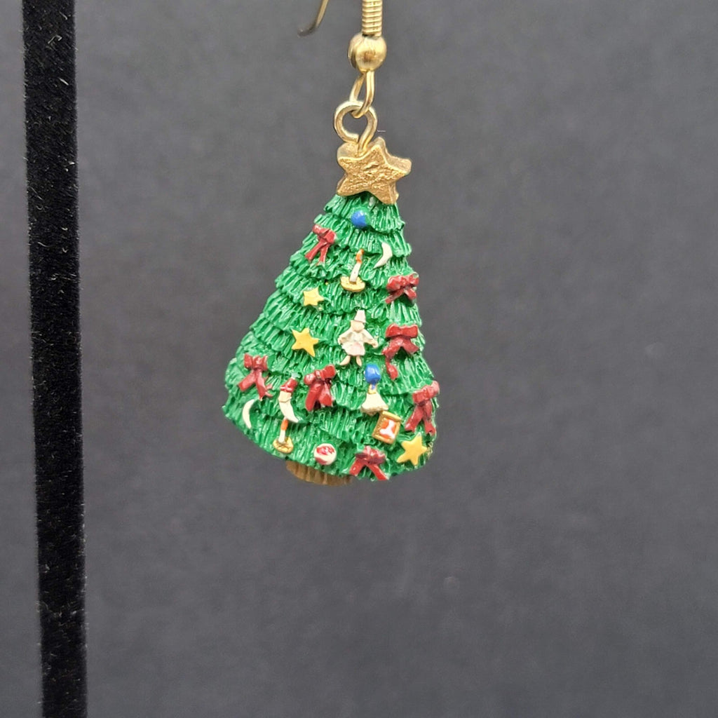 Vintage Christmas Pierced Earrings Resin Christmas Tree Dangle 1.25"