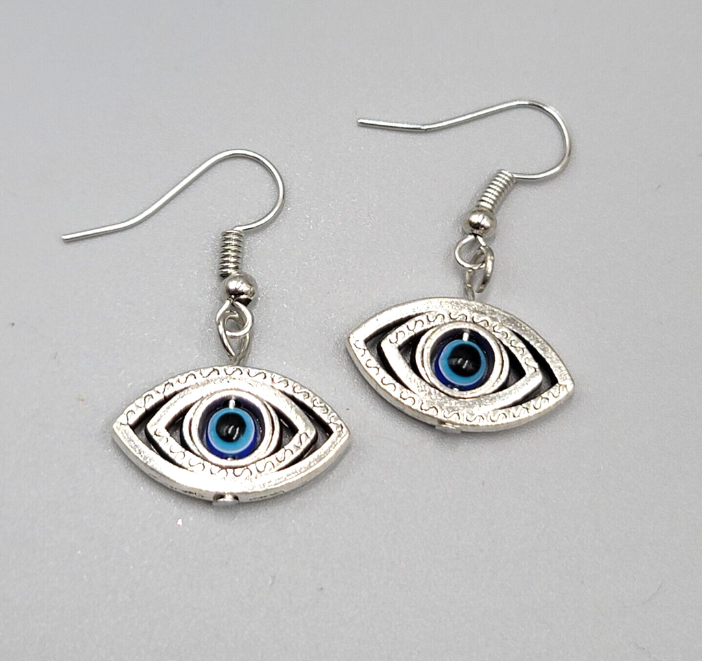Evil Eye Pierced Earrings Silver tone Blue Bead Dangle 3/4"
