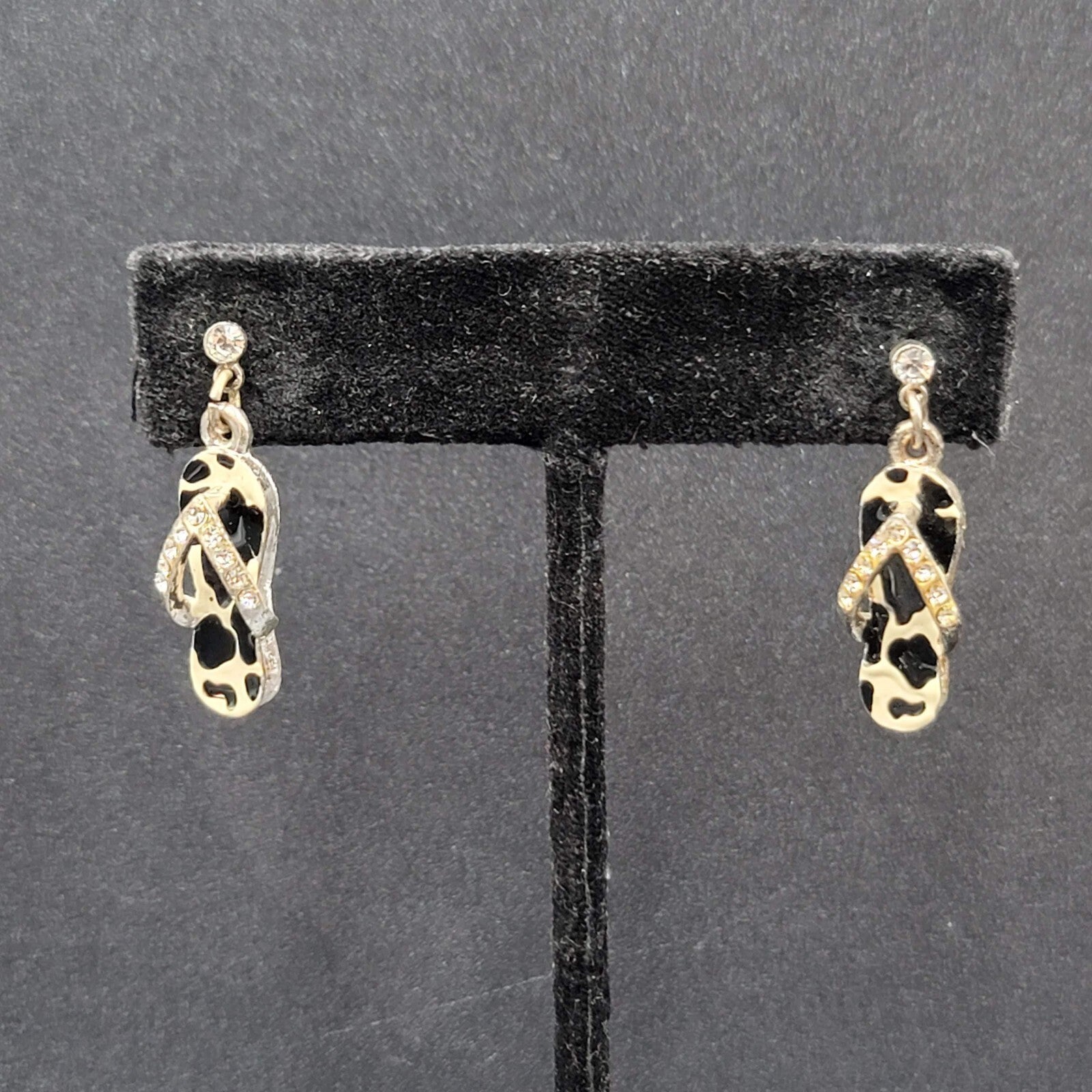 Pierced Earrings Black White Enamel Rhinestone Dangle Flip Flops Sandels 3/4"