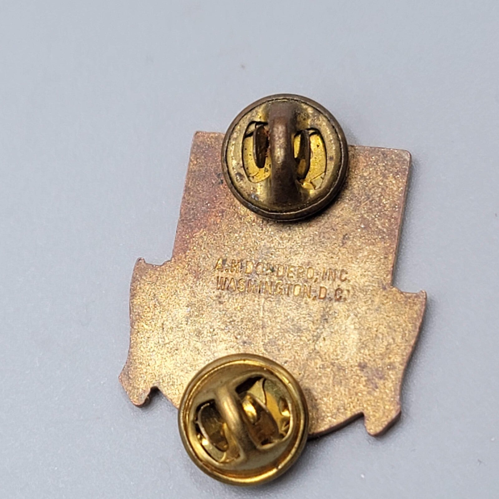 US Army 377th Field Artillery Reg’t Pin Firmiter Et Fideliter 1 1/8"