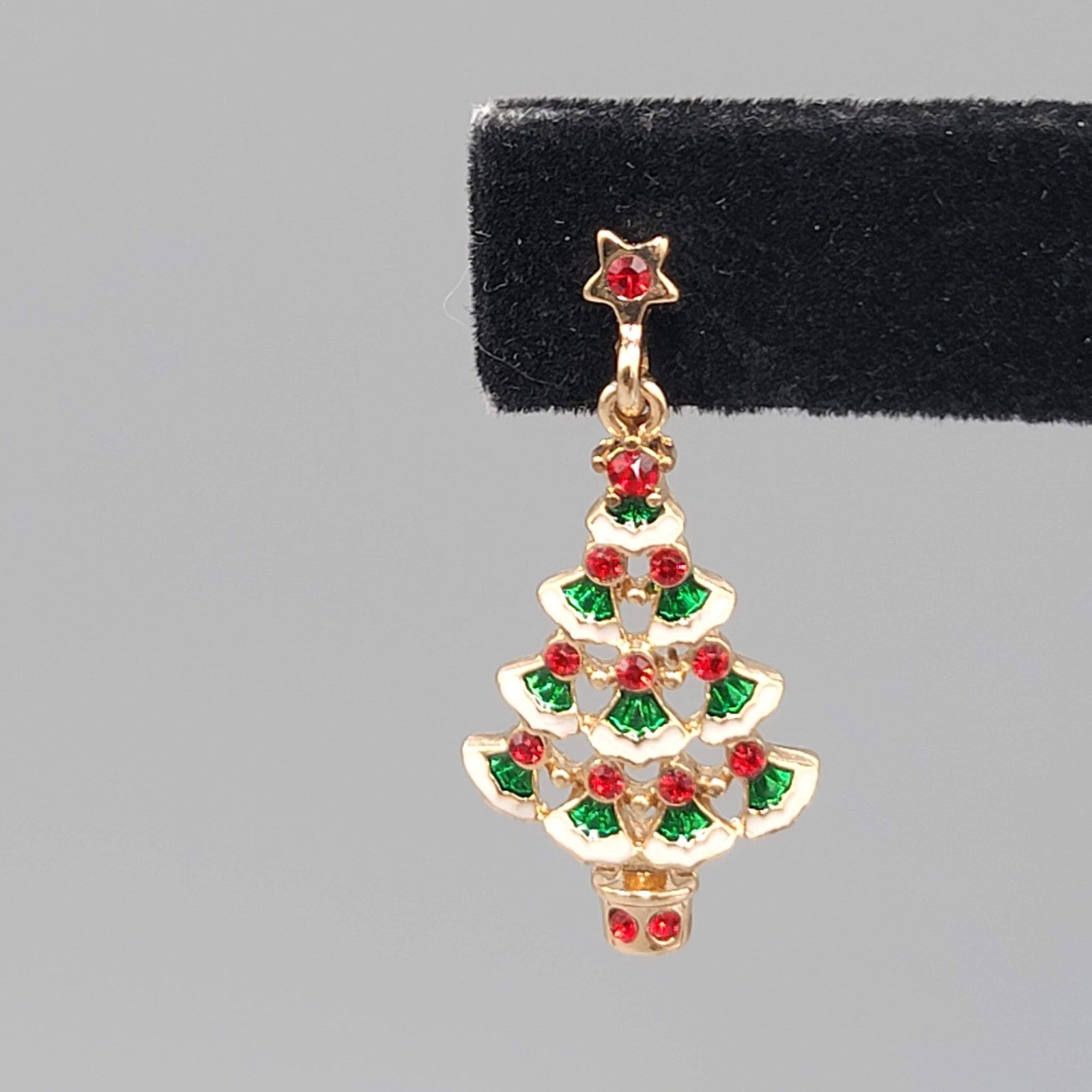 Christmas Tree Pierced Earrings Gold tone Dangle 1.25 in