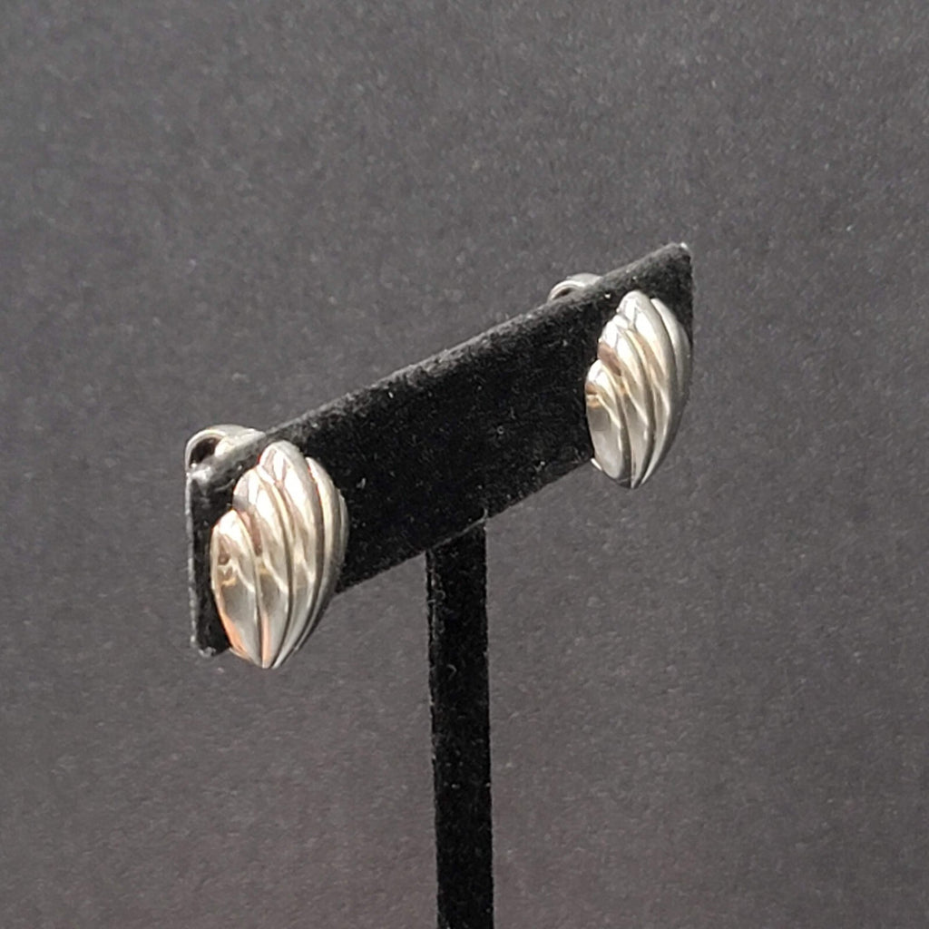Vintage Clip on Earrings Silver tone Shell Studs  5/8"
