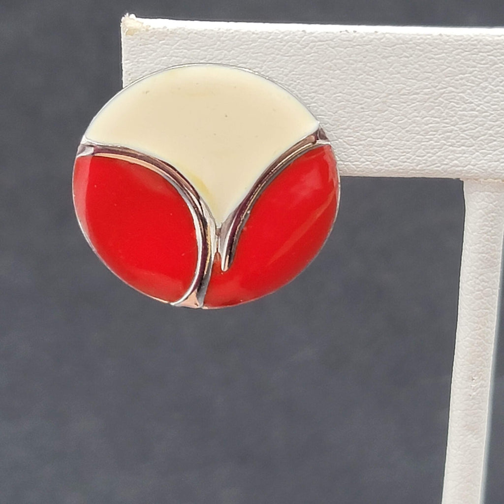 Vintage Pierced Earrings Silver tone White Red Enamel Disc Studs 7/8"
