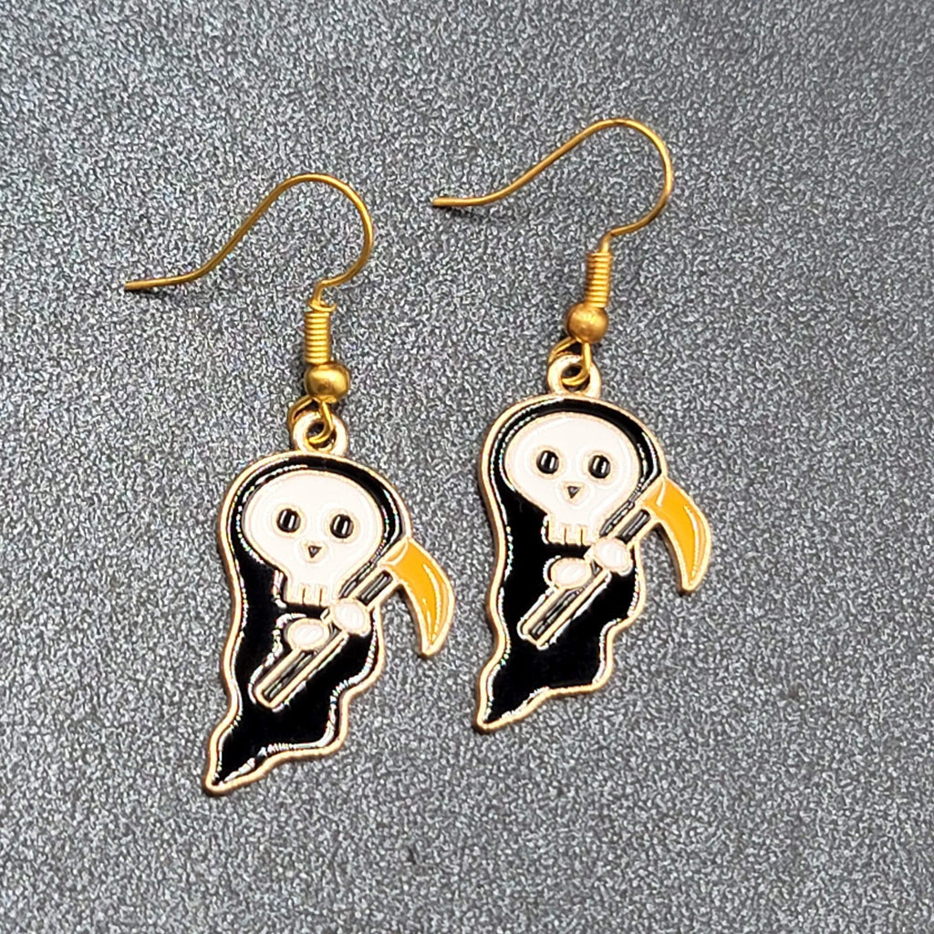 Halloween Grim Reaper Pierced Earrings Gold tone Enamel Dangle 1 1/8"