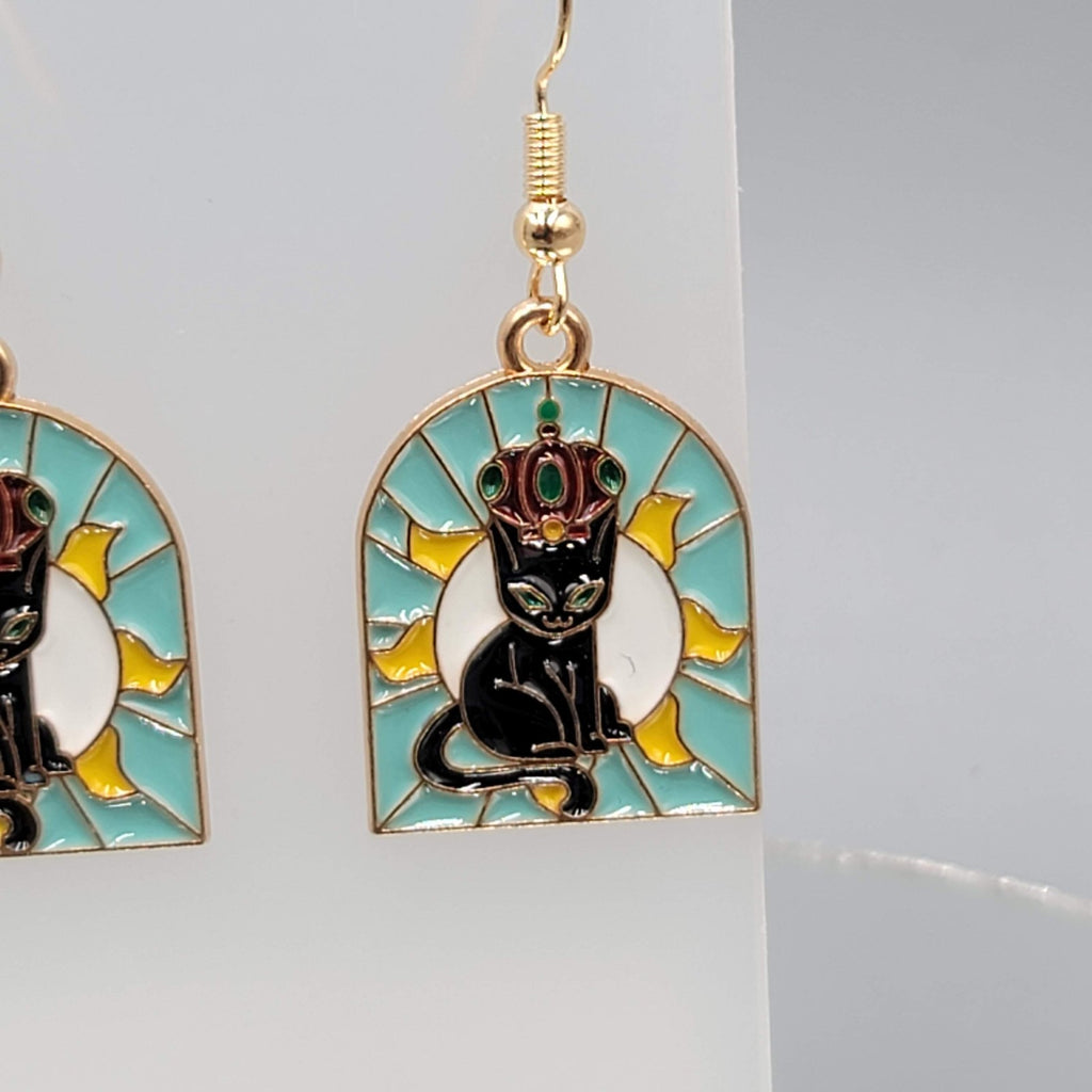Kitty Cat in the Sun Enamel Pierced Earrings Gold tone Dangle 1 1/8"